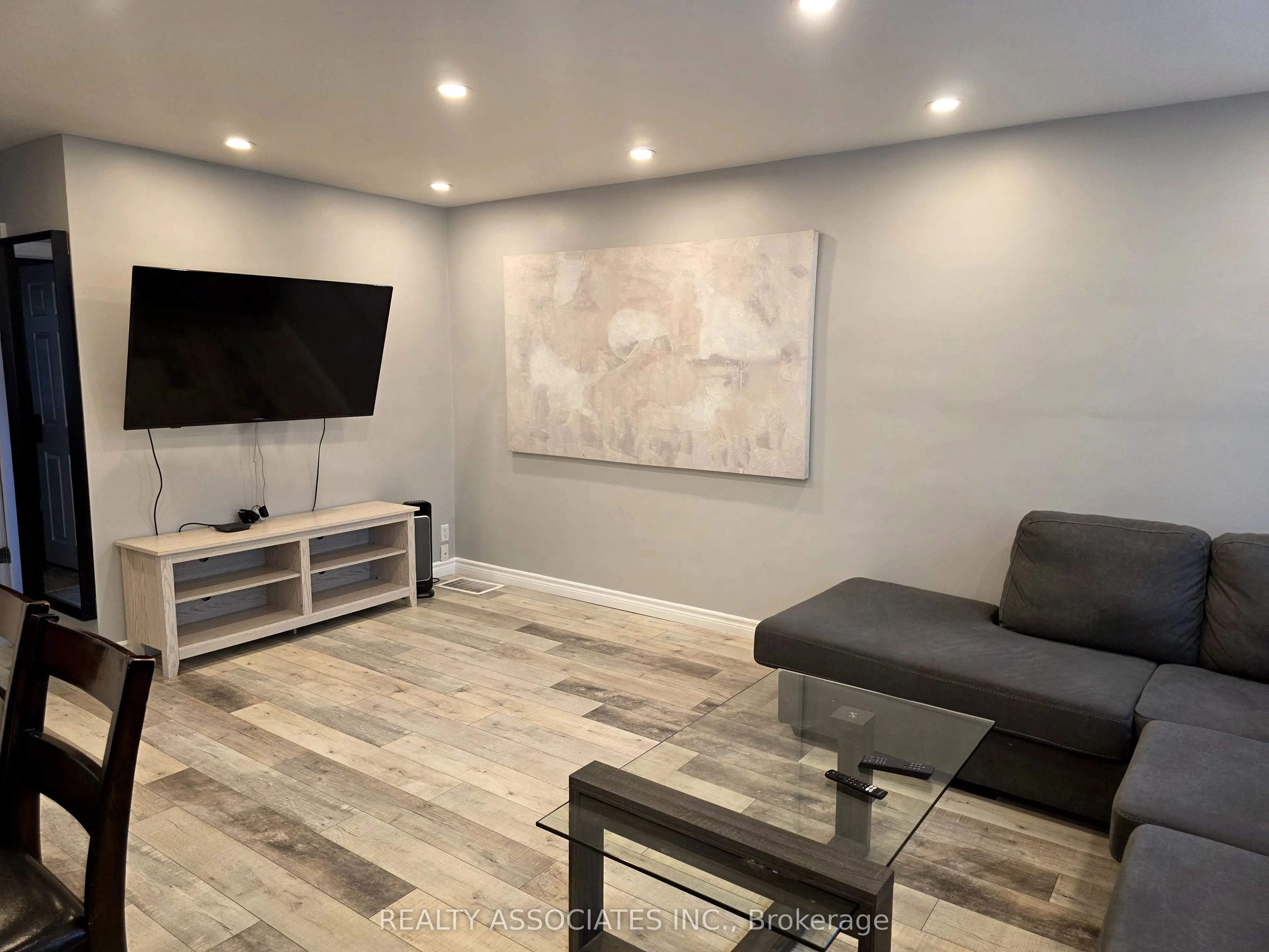 101 Reiner Road