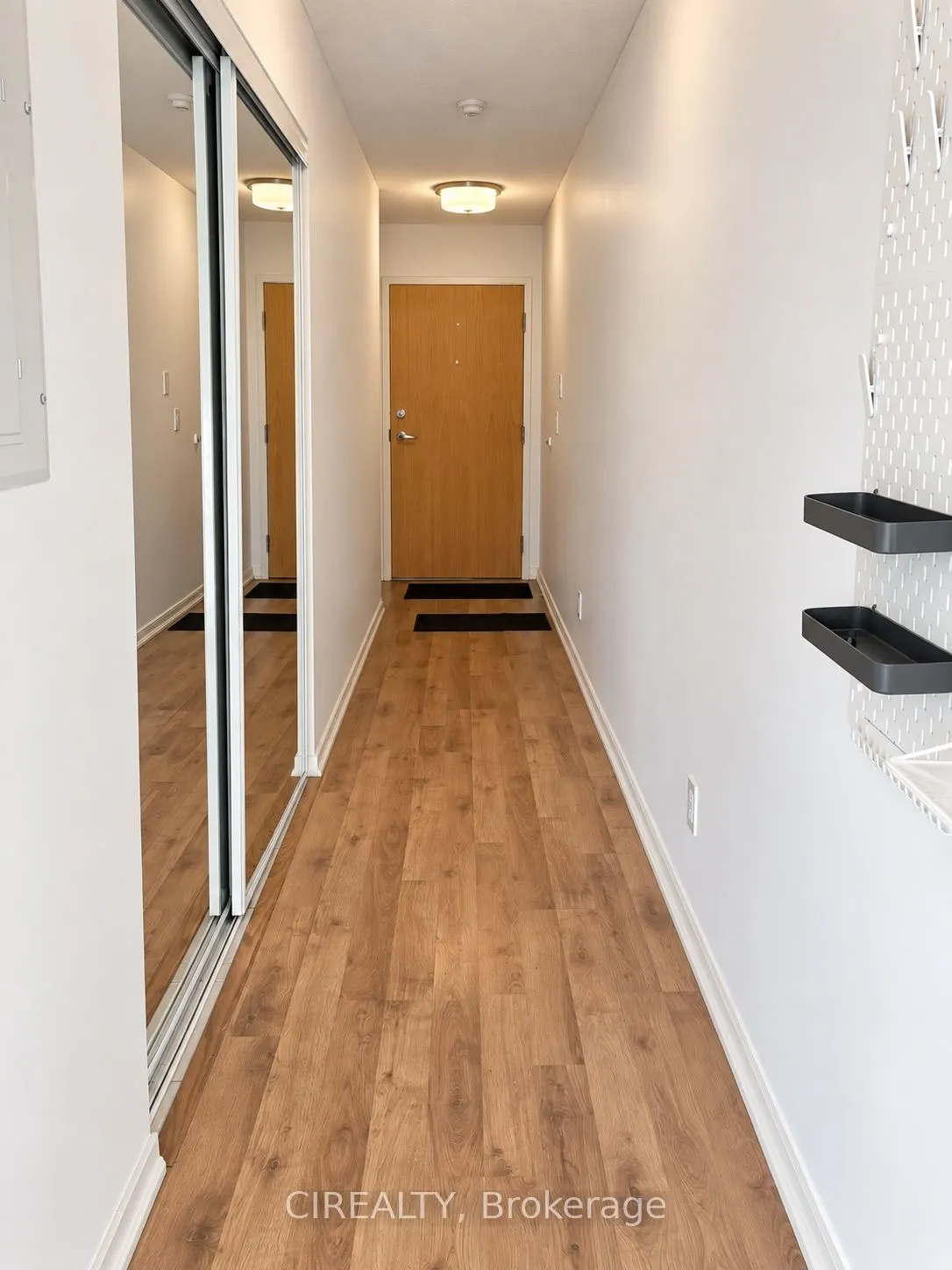 38 Joe Shuster Way #1216