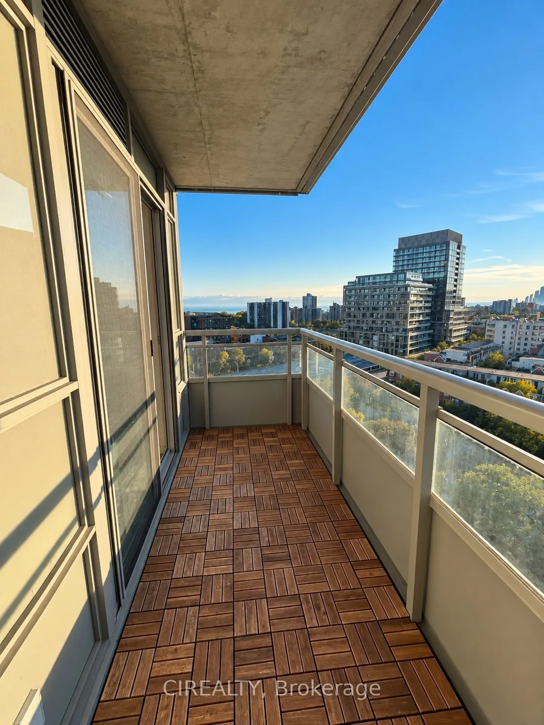 38 Joe Shuster Way #1216