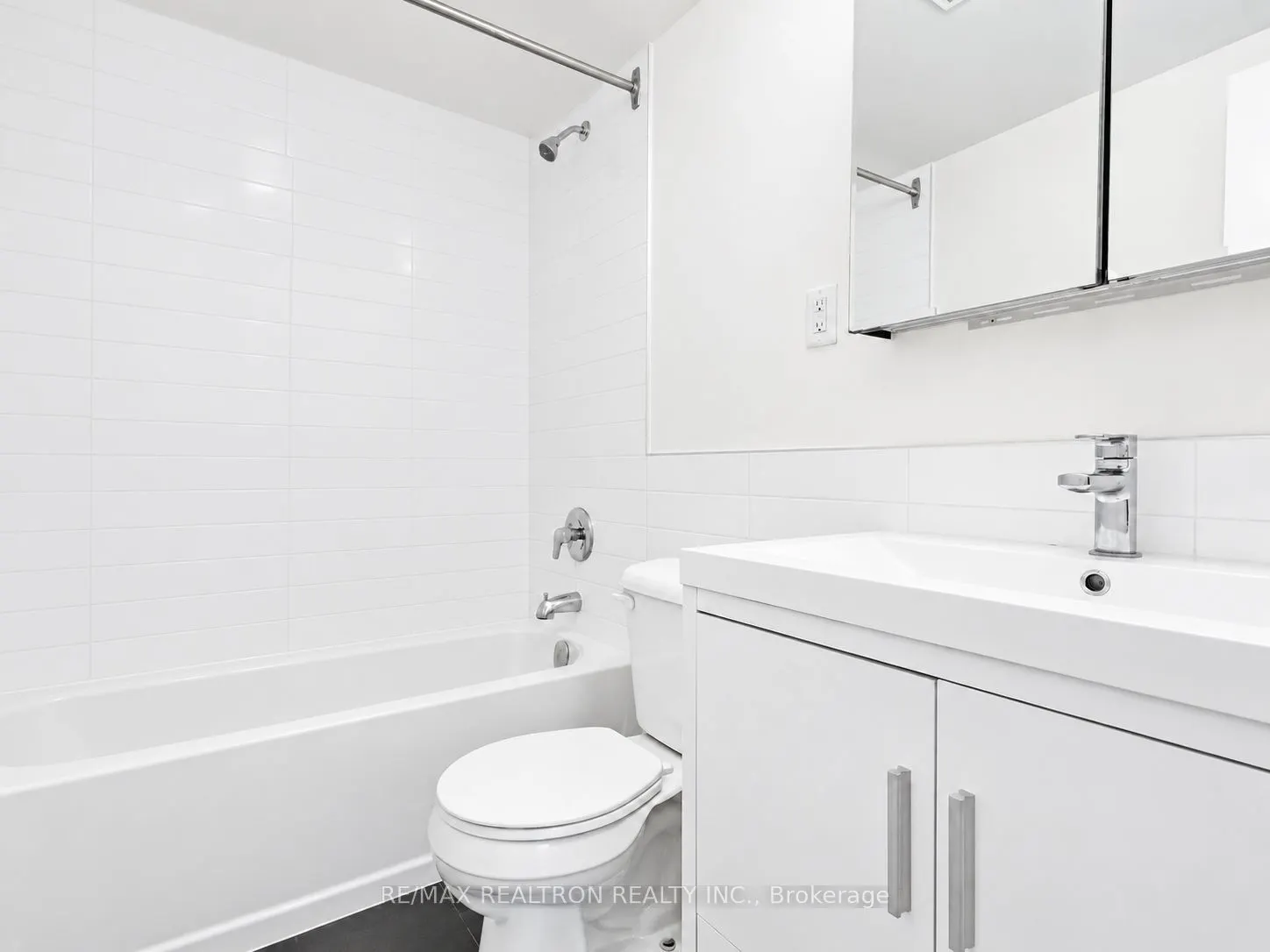 10 Shallmar Boulevard #307