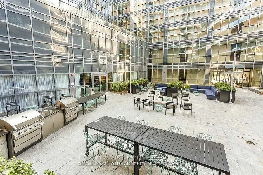 38 Iannuzzi Street #707