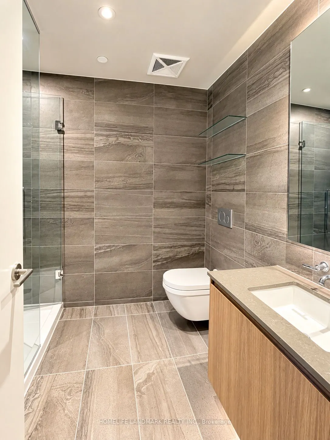 81 Wellesley Street #1206