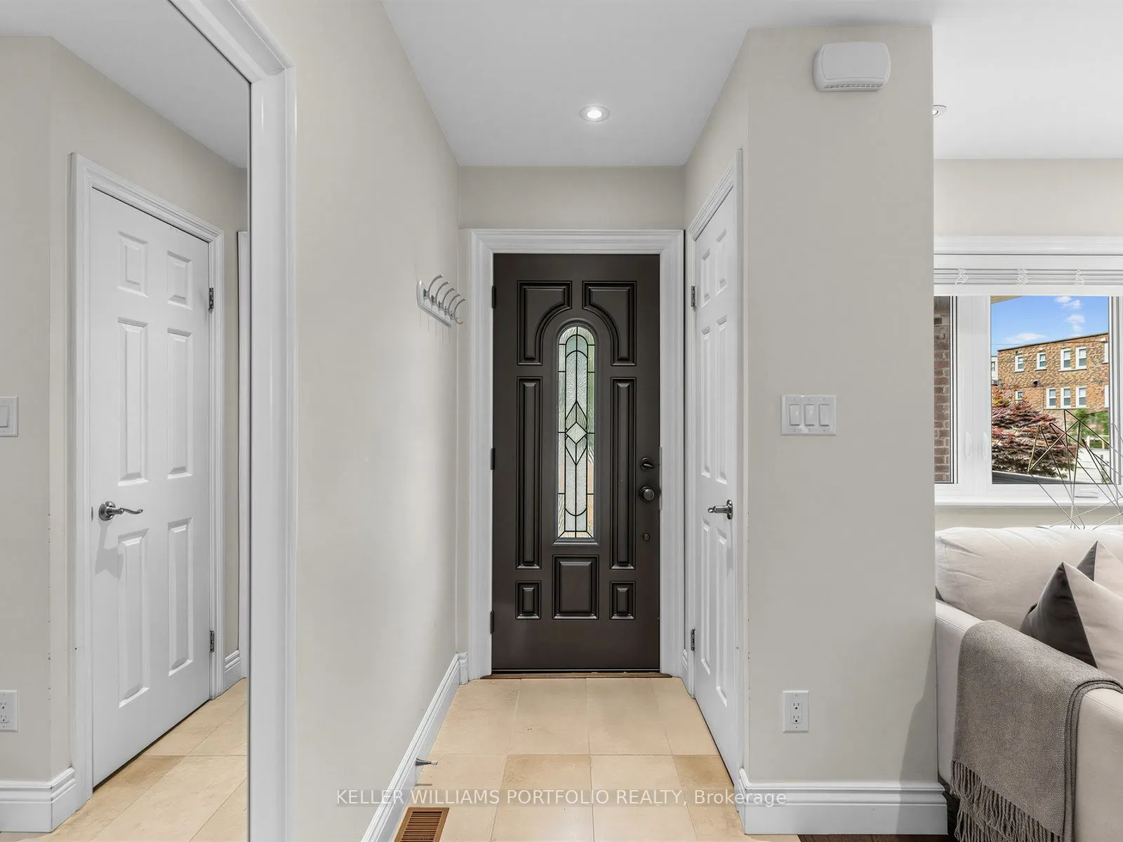 635 Glenholme Avenue