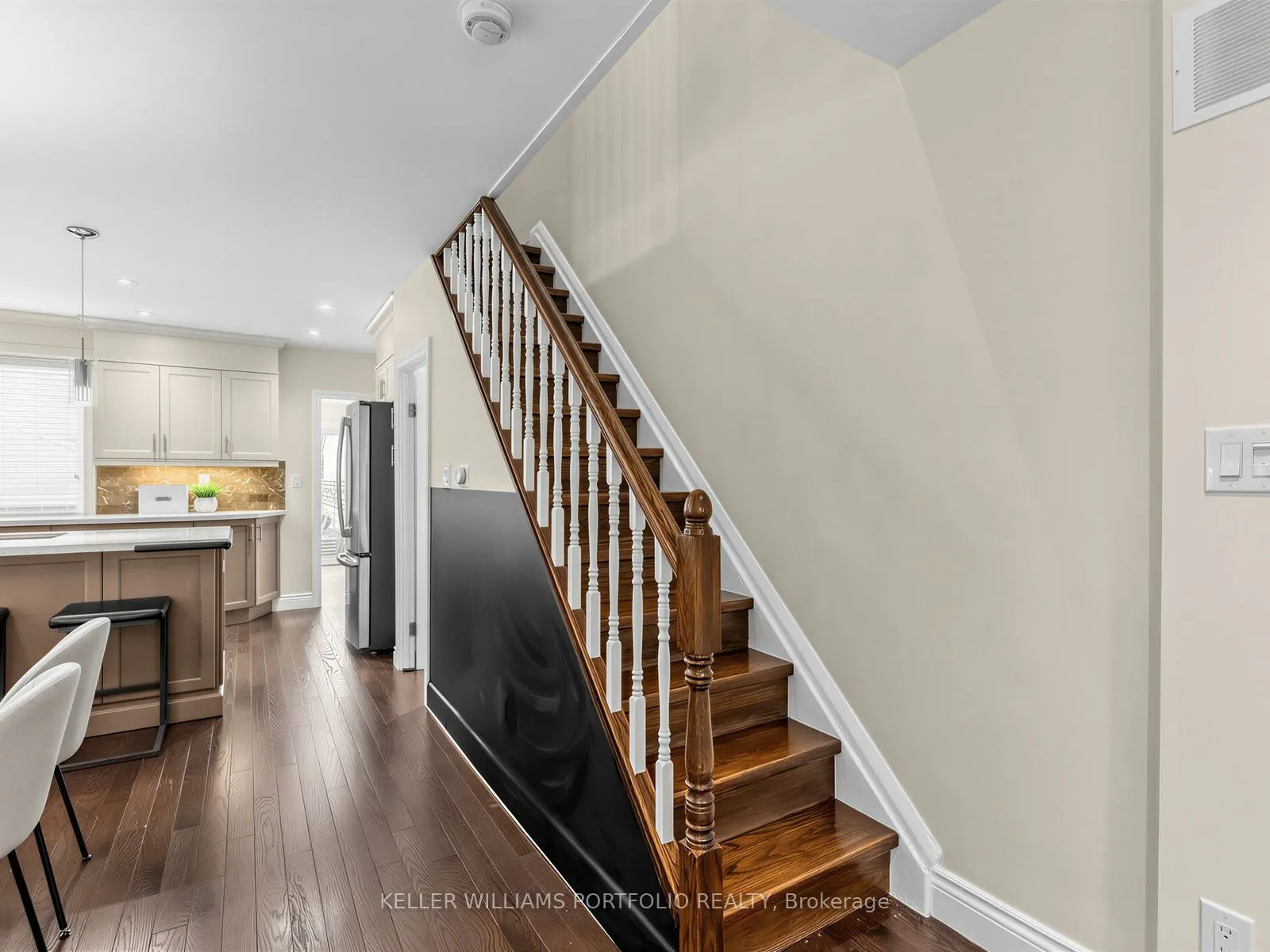 635 Glenholme Avenue