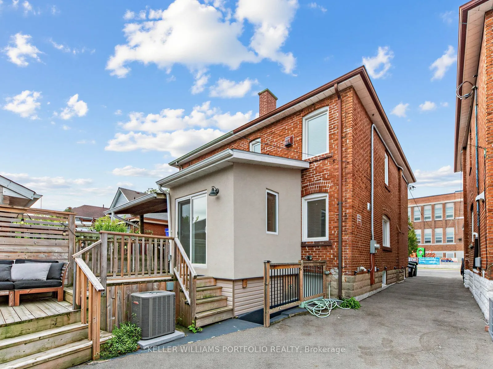635 Glenholme Avenue