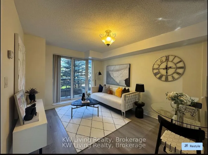 19 Barberry Place #204