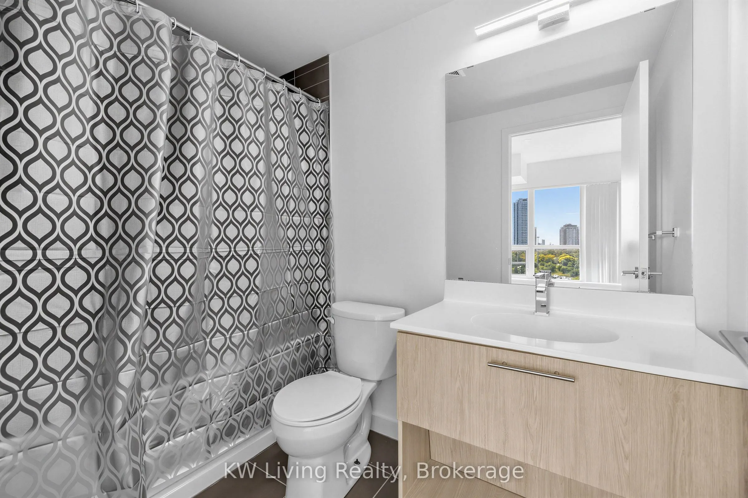 120 Dallimore Circle #819