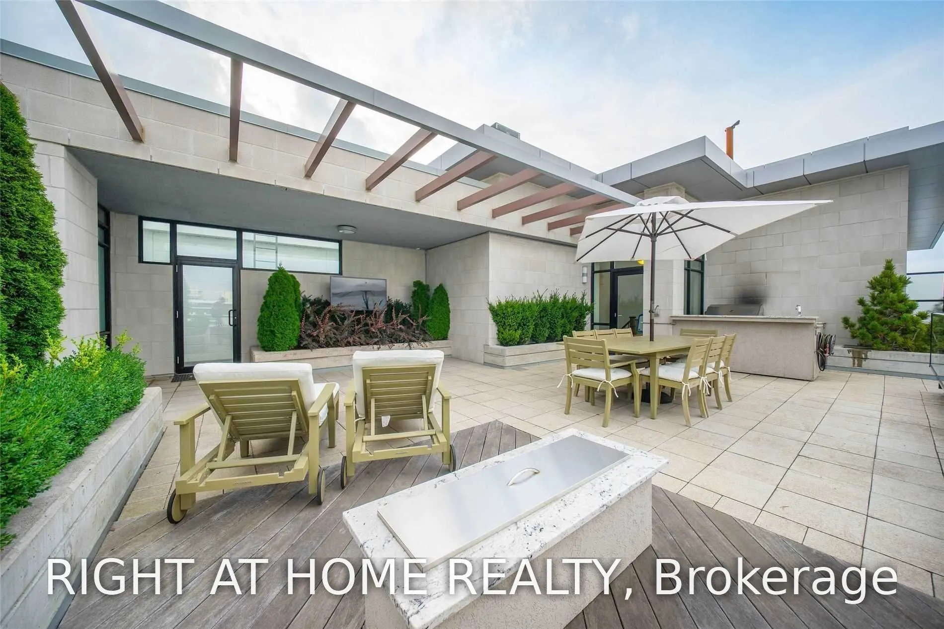 21 Clairtrell Road #224