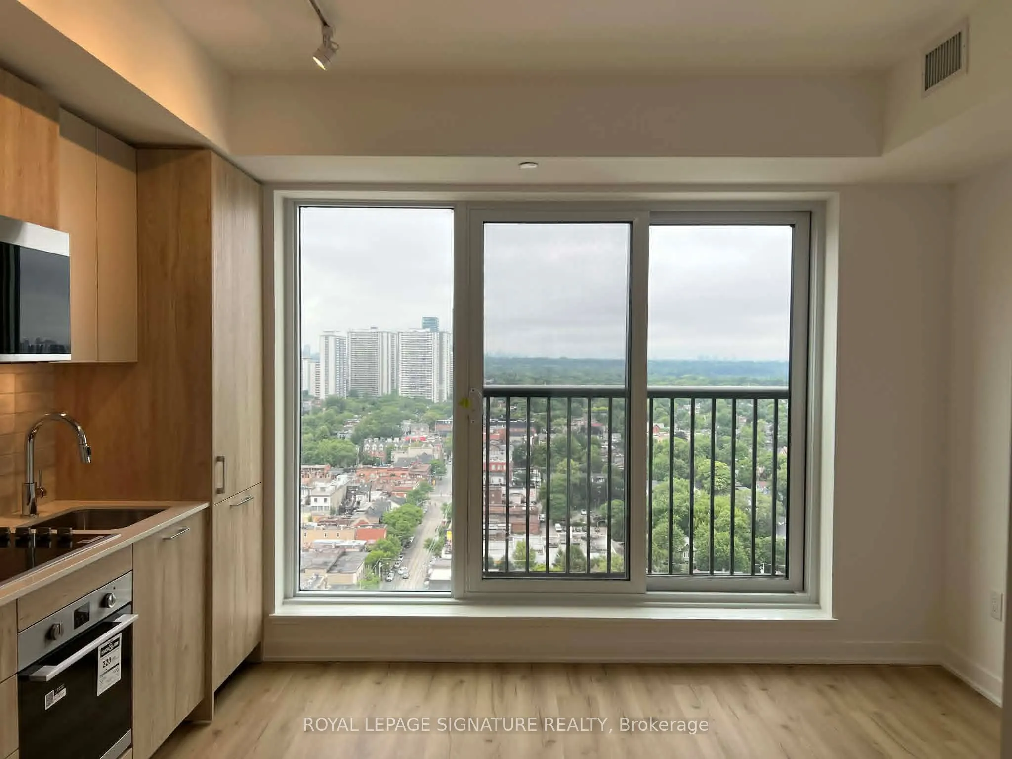 10 Oak St Street #2310