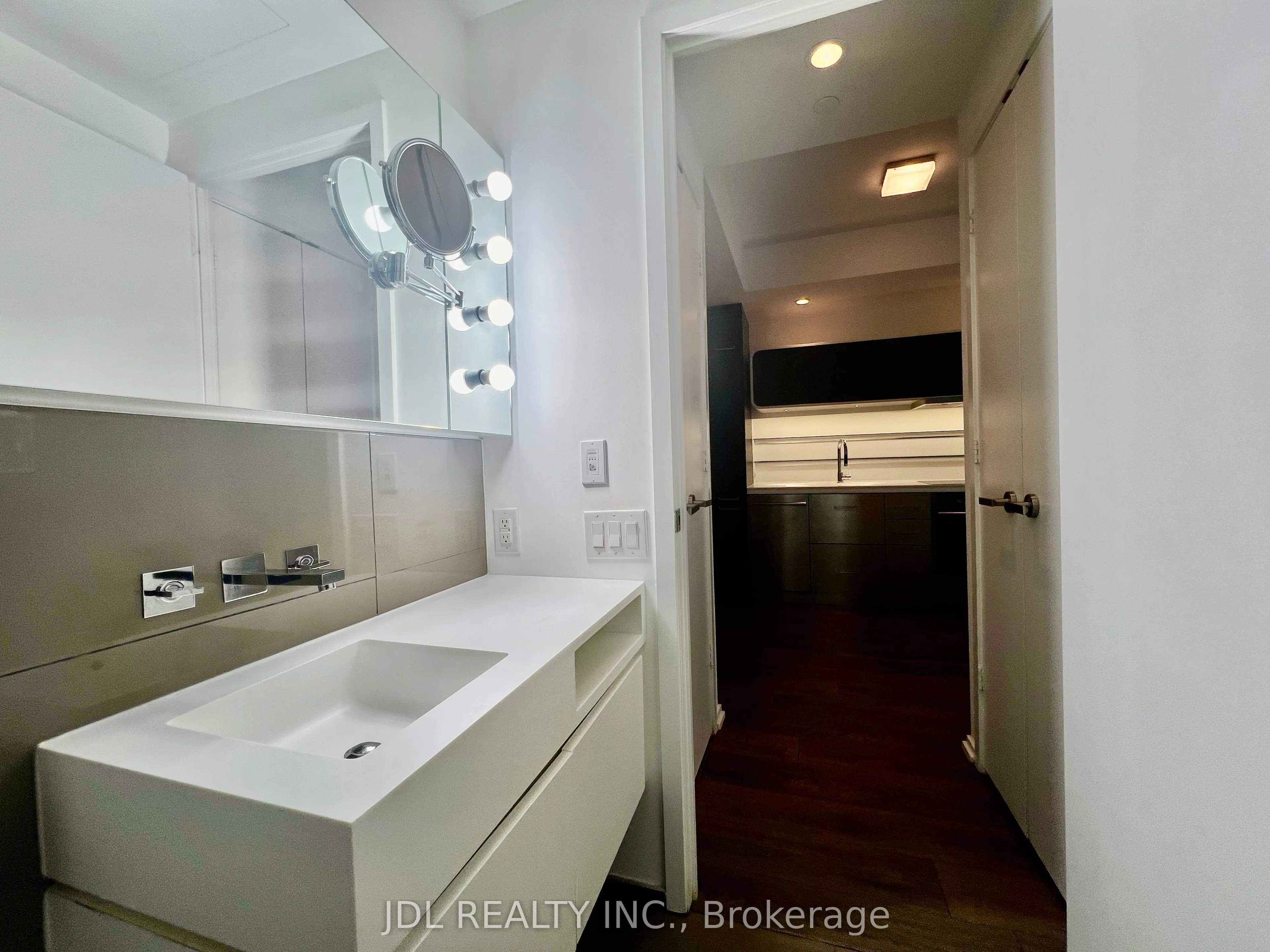 45 Charles Street #805