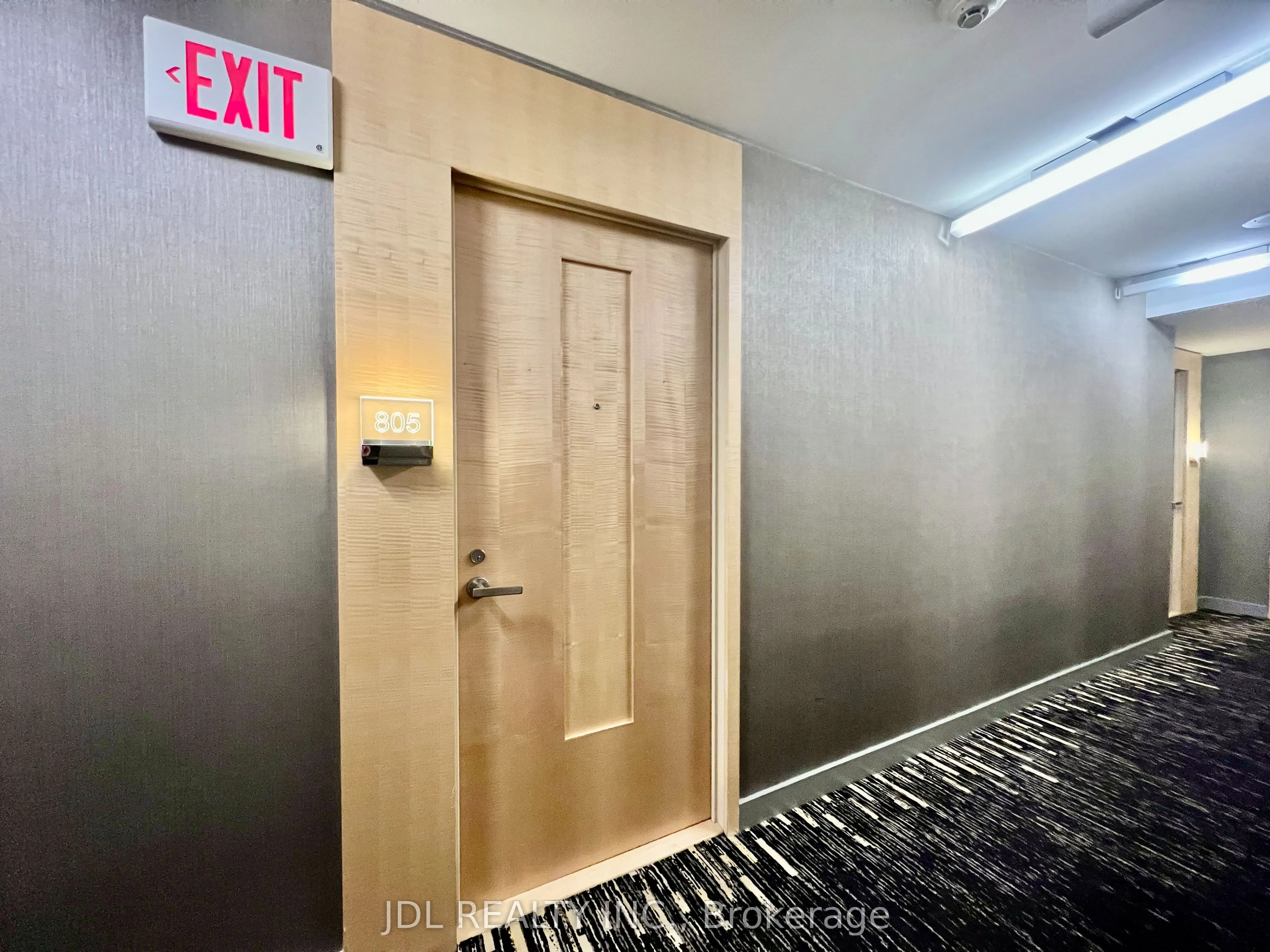 45 Charles Street #805