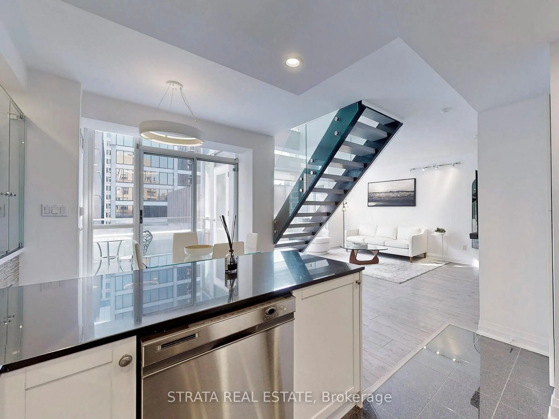 80 Cumberland Street #1502