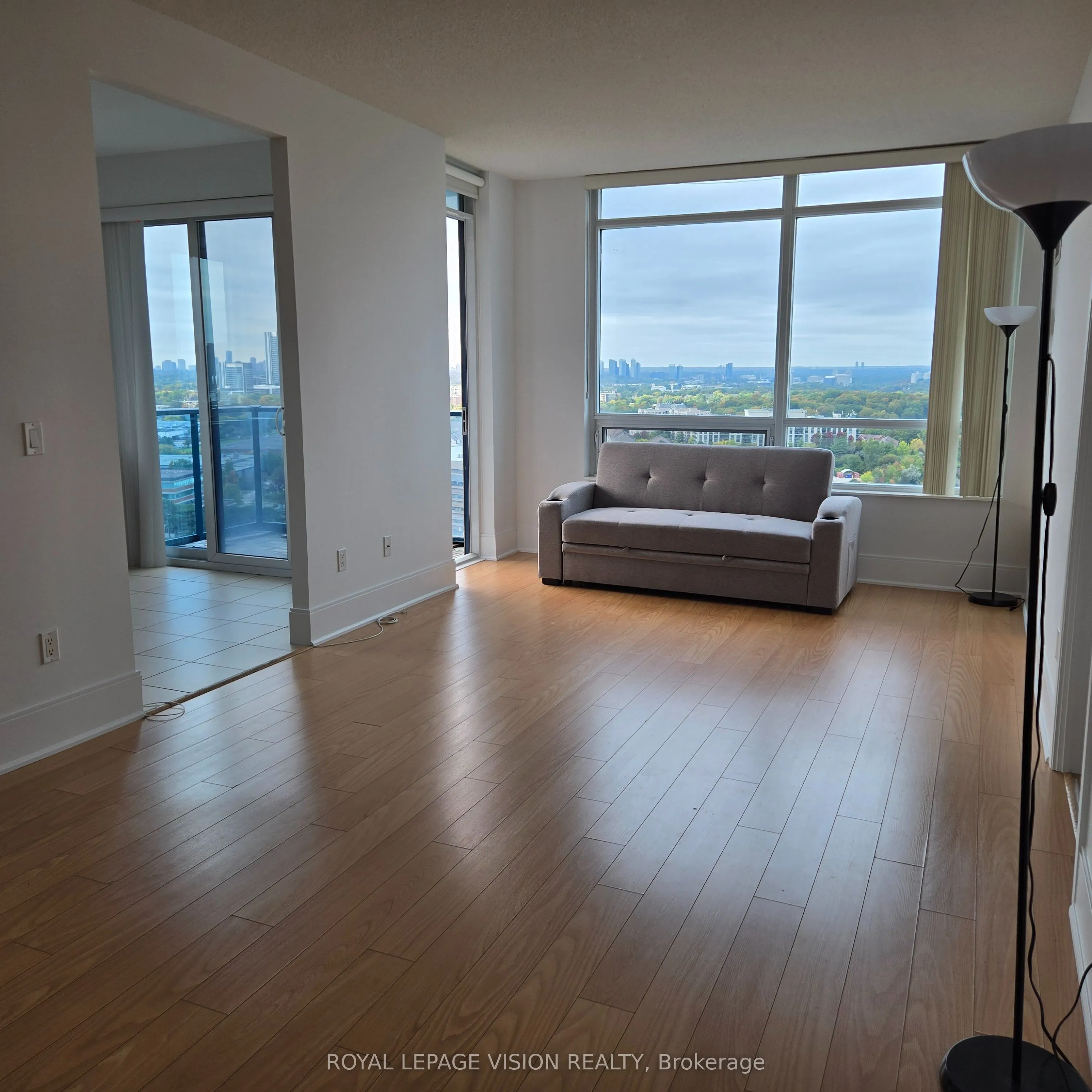 181 Wynford Drive #2207