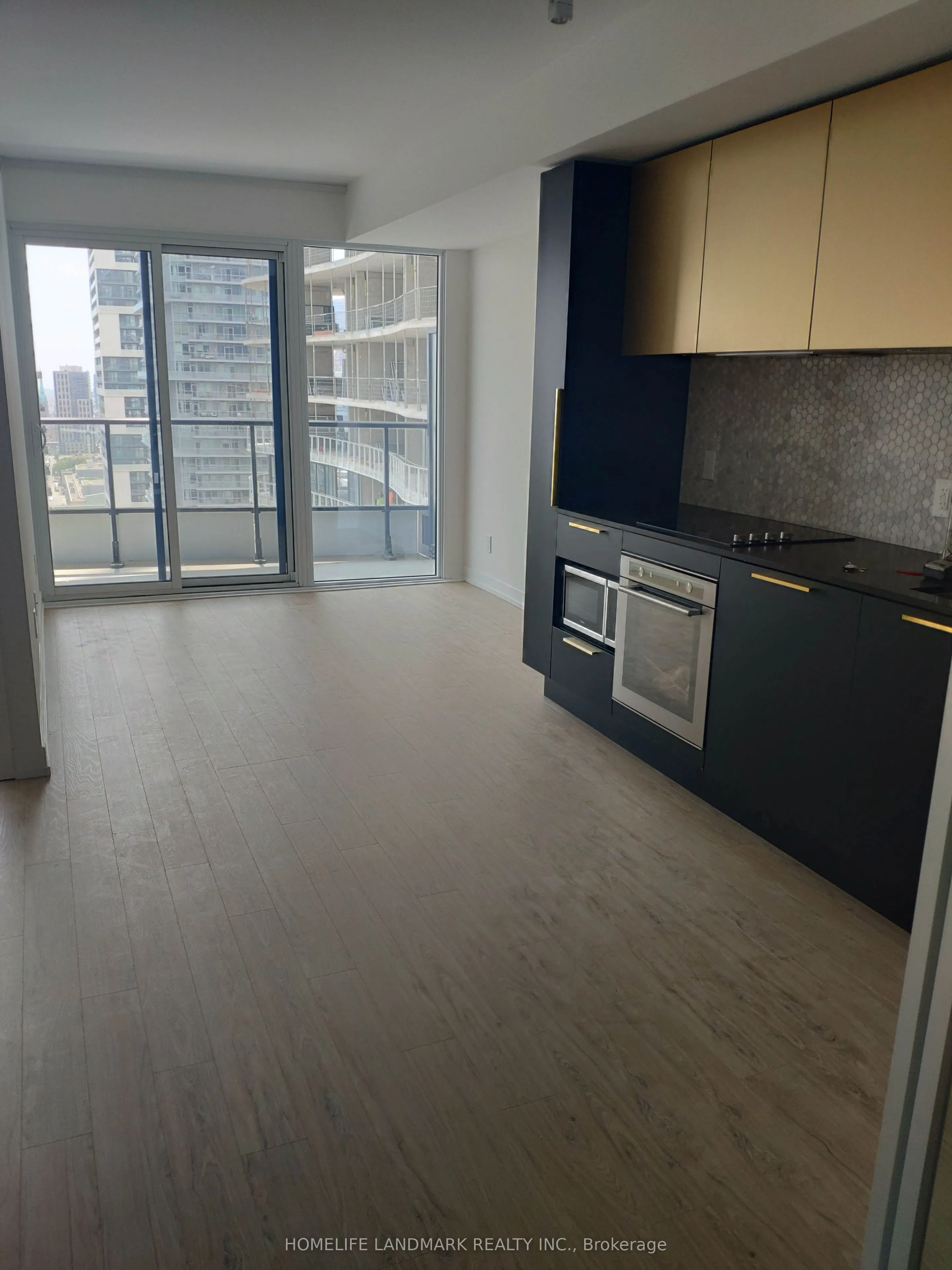 85 Wood Street #2617