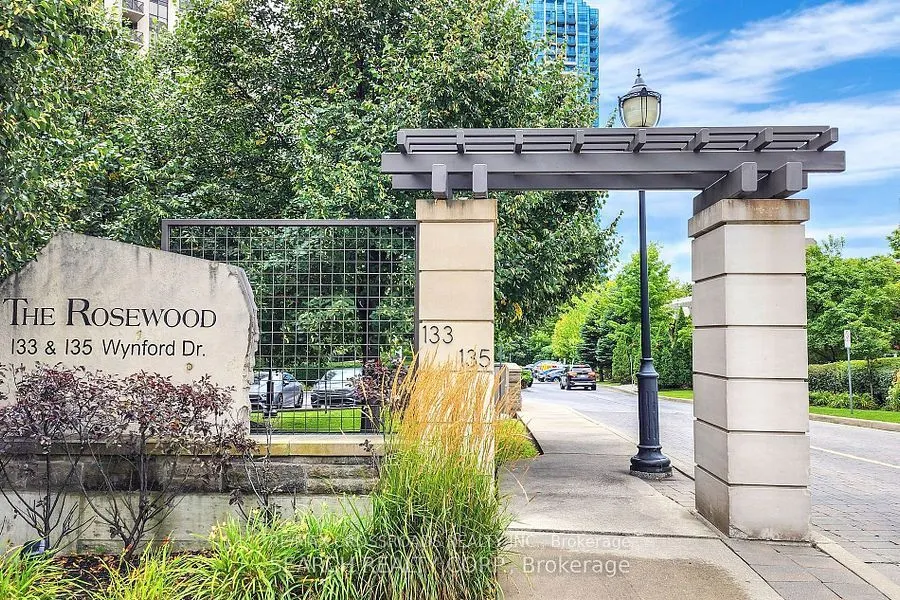133 Wynford Drive #601