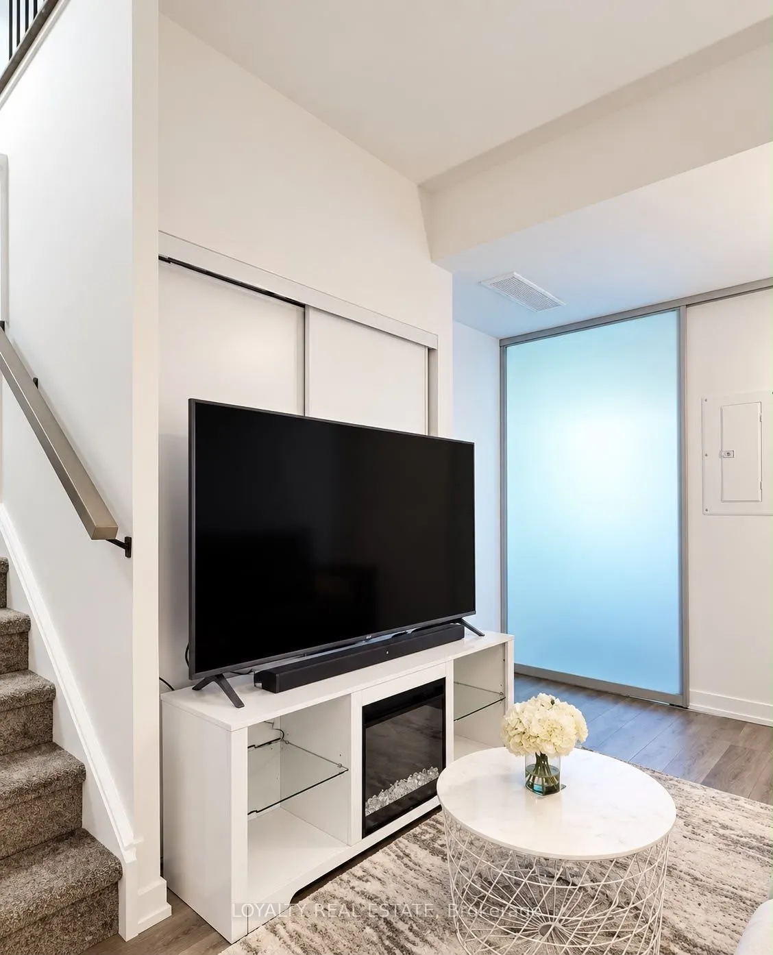 861 Sheppard Avenue W #28