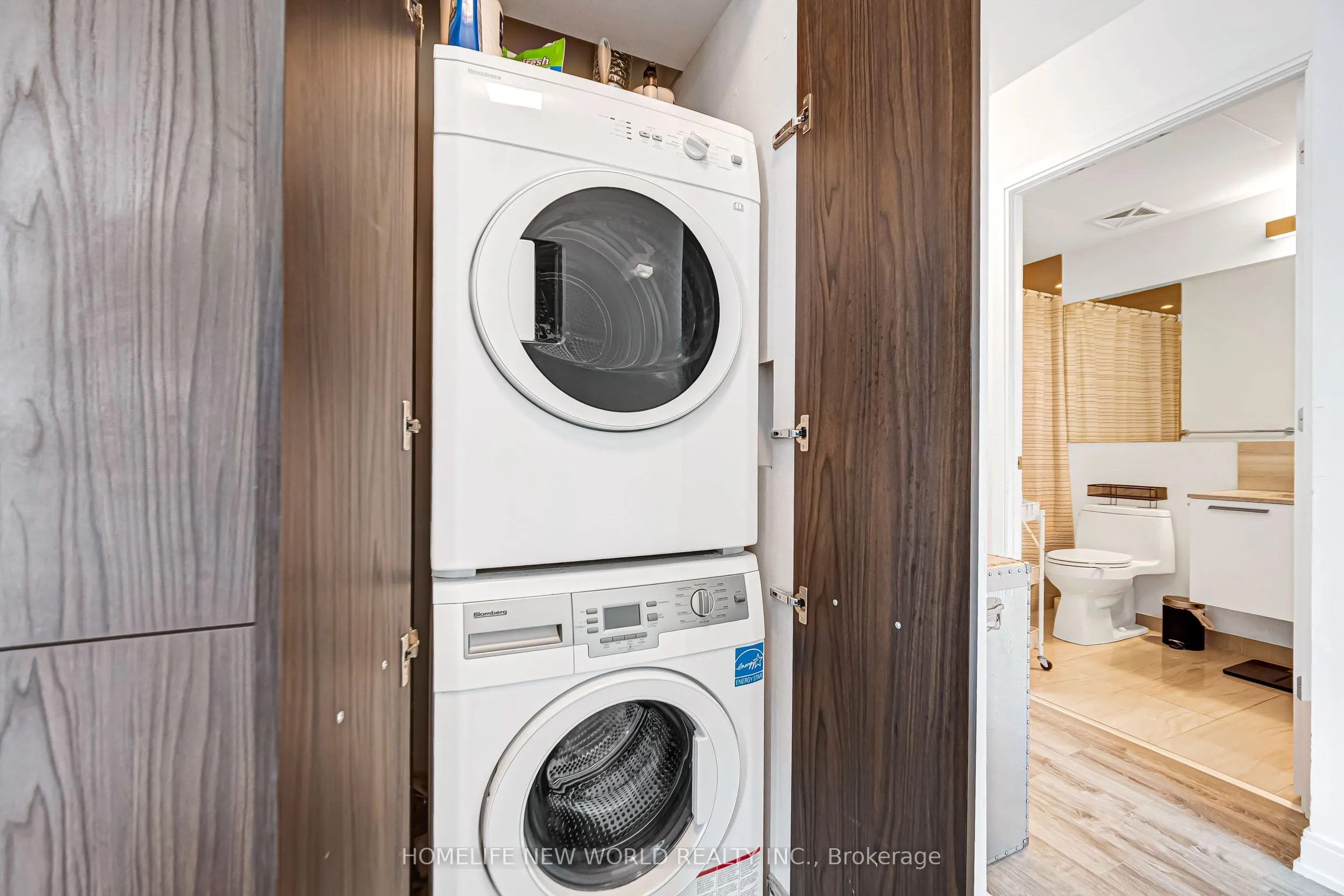 50 Charles Street E #1103