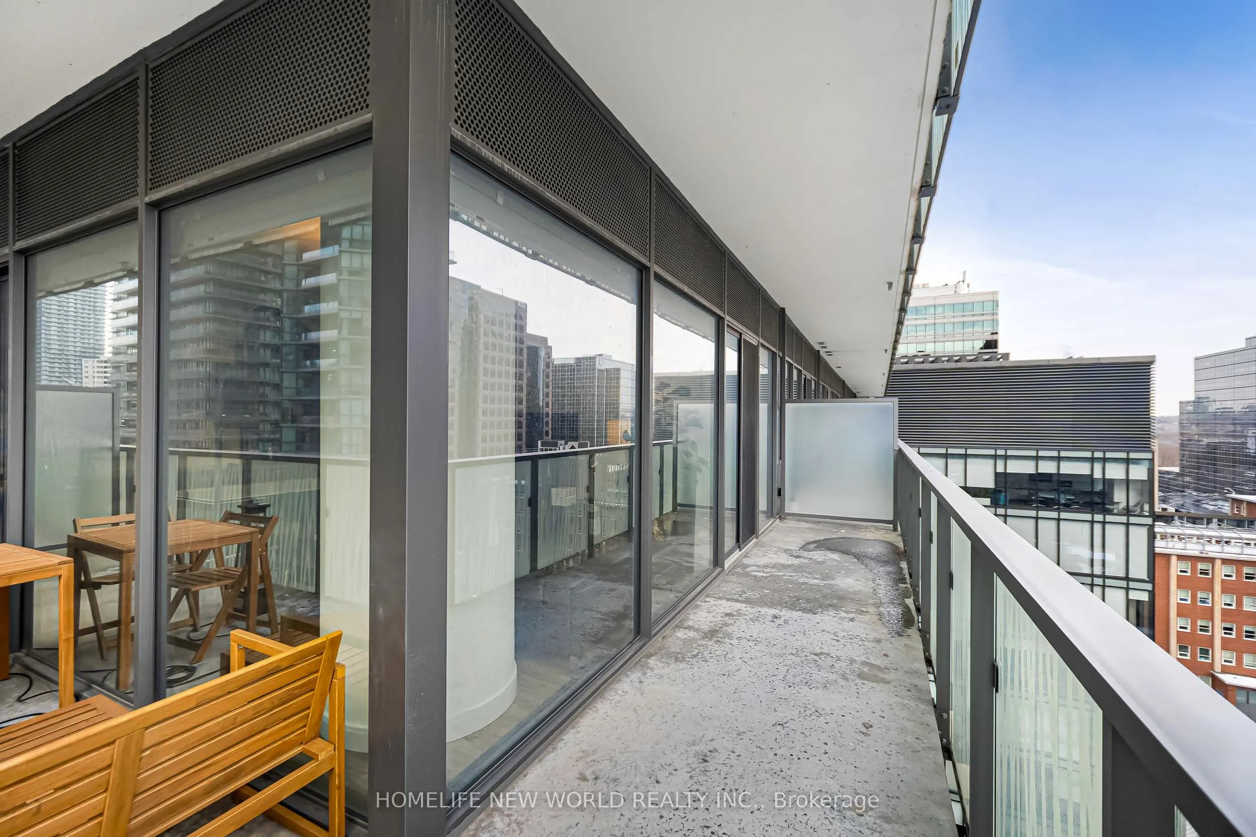50 Charles Street E #1103