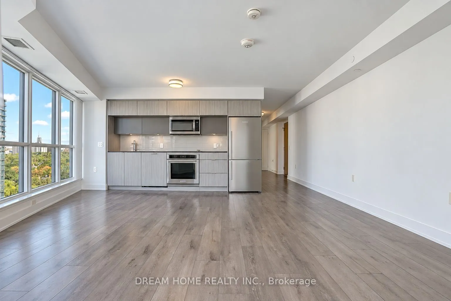 585 Bloor Street E #1622