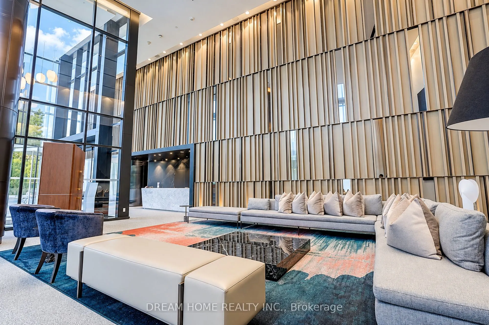 585 Bloor Street E #1622