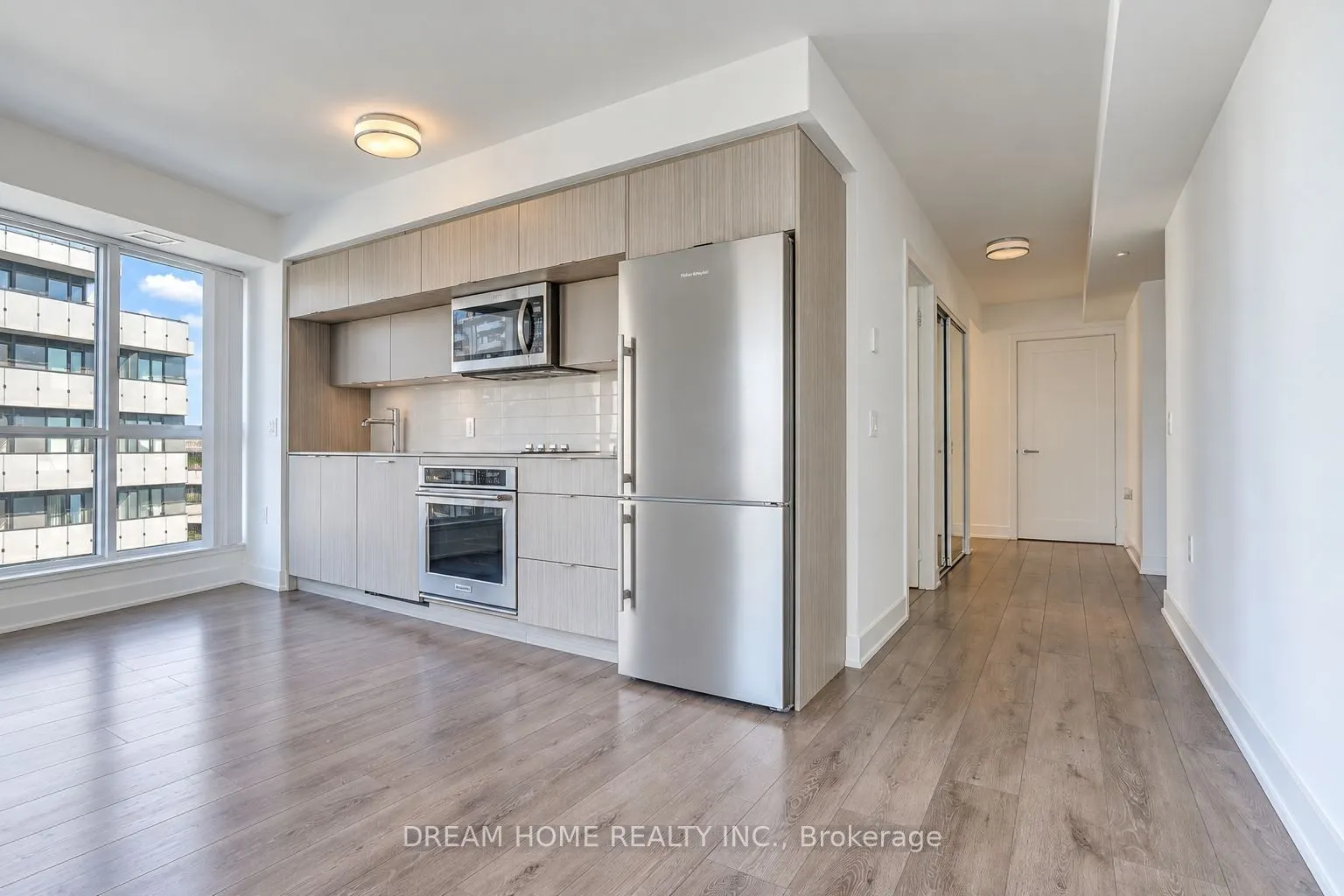 585 Bloor Street E #1622