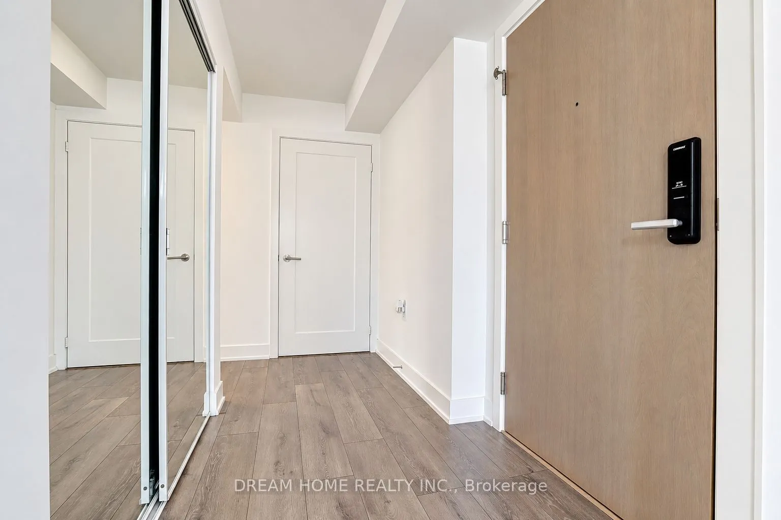 585 Bloor Street E #1622
