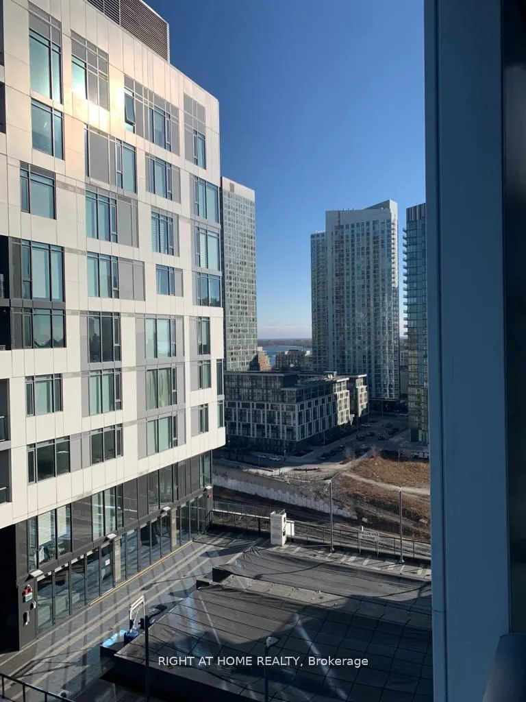 27 Bathurst Street #1416W
