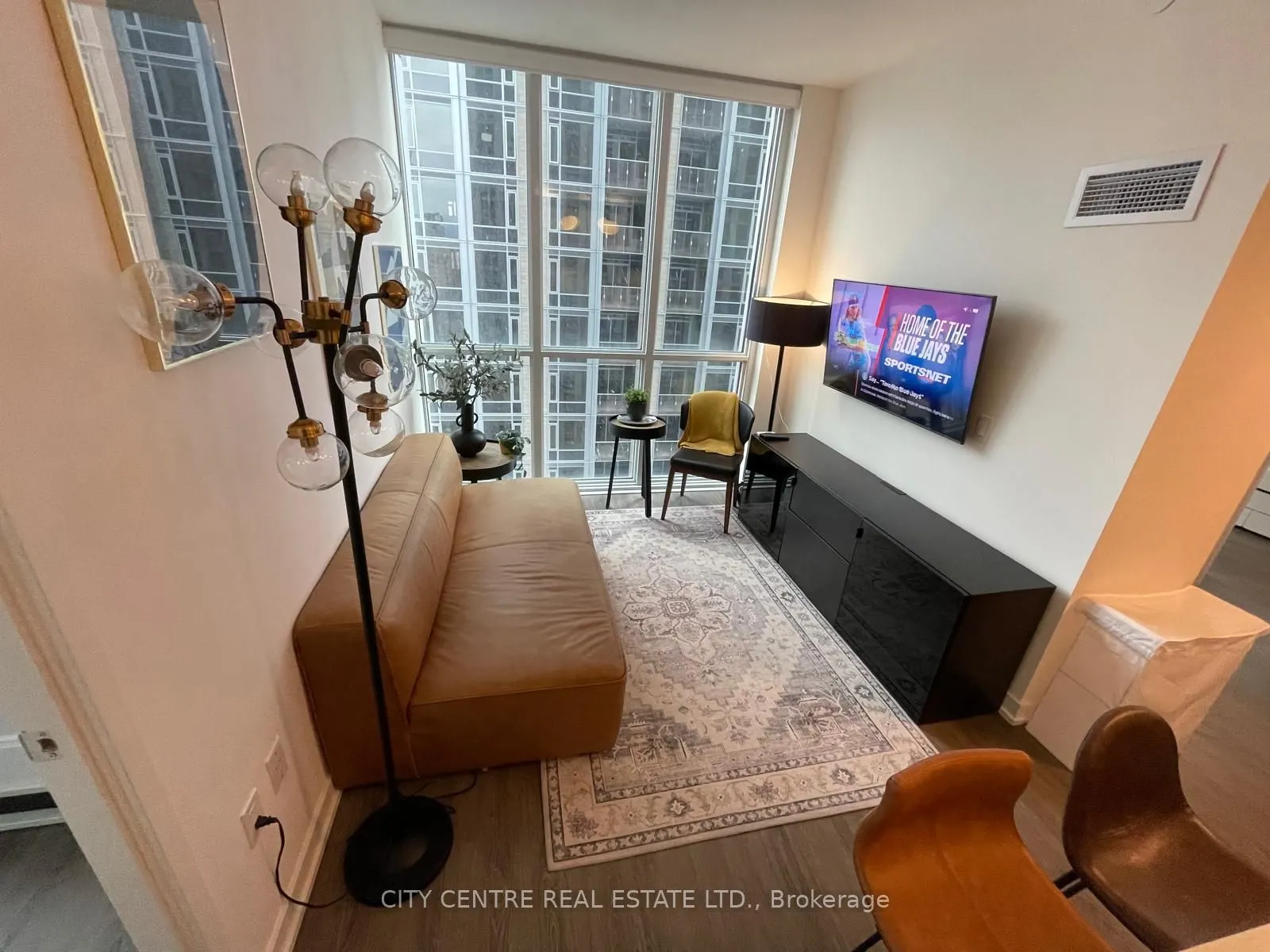 1 Yorkville Avenue #1602