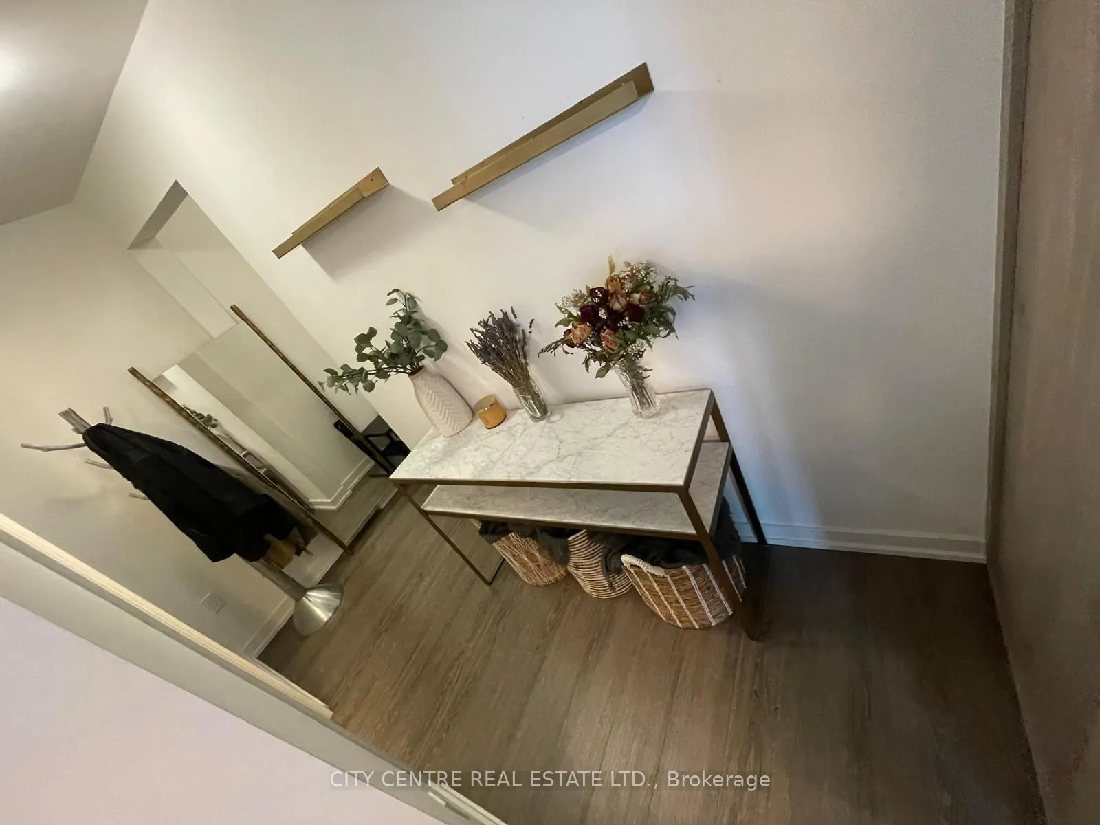 1 Yorkville Avenue #1602