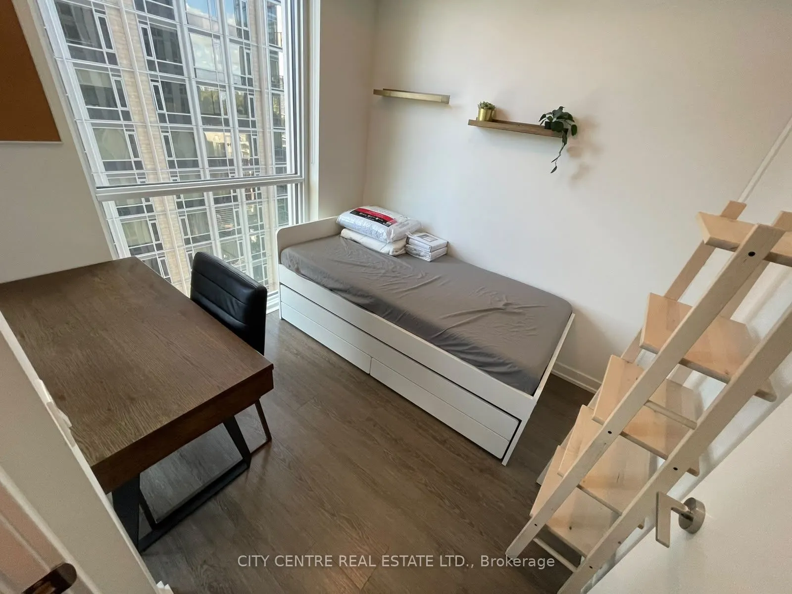 1 Yorkville Avenue #1602