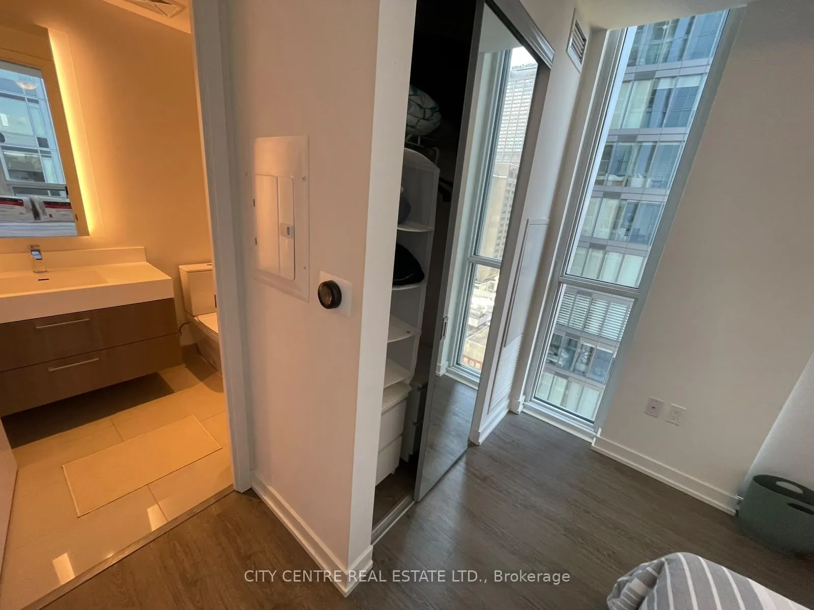1 Yorkville Avenue #1602