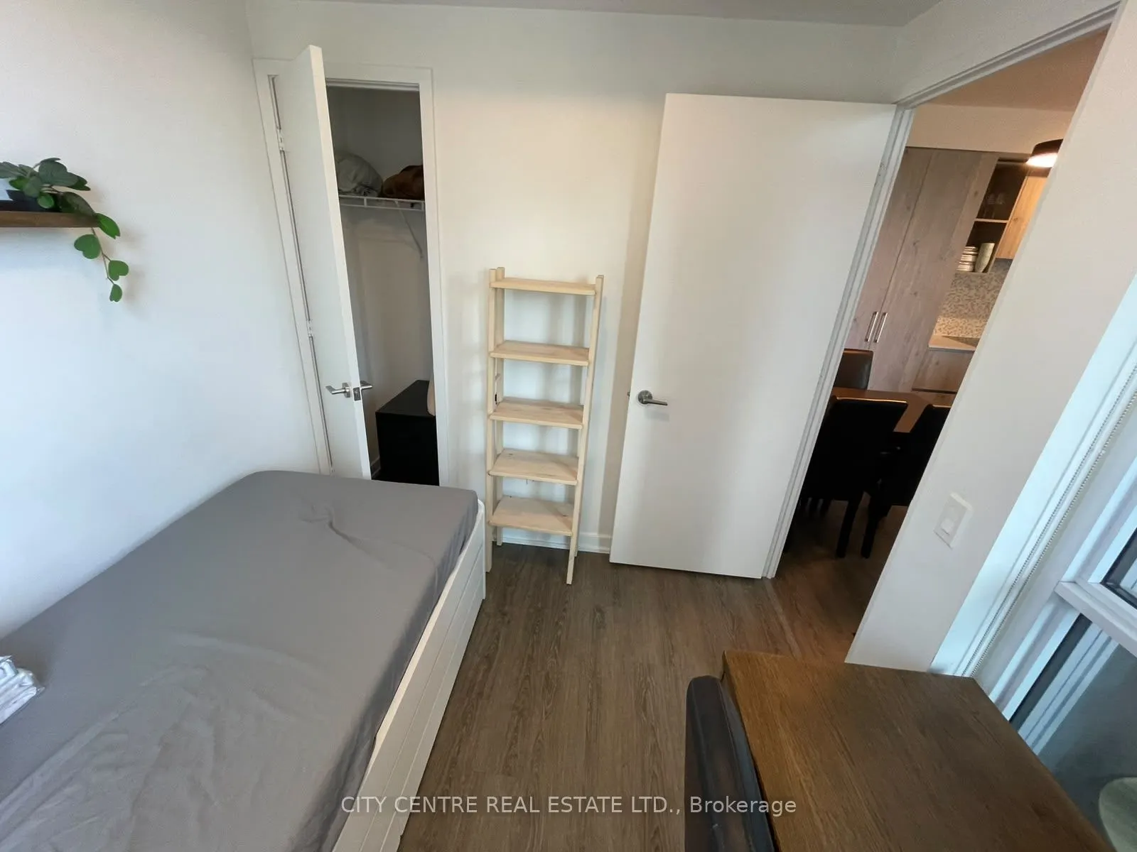 1 Yorkville Avenue #1602