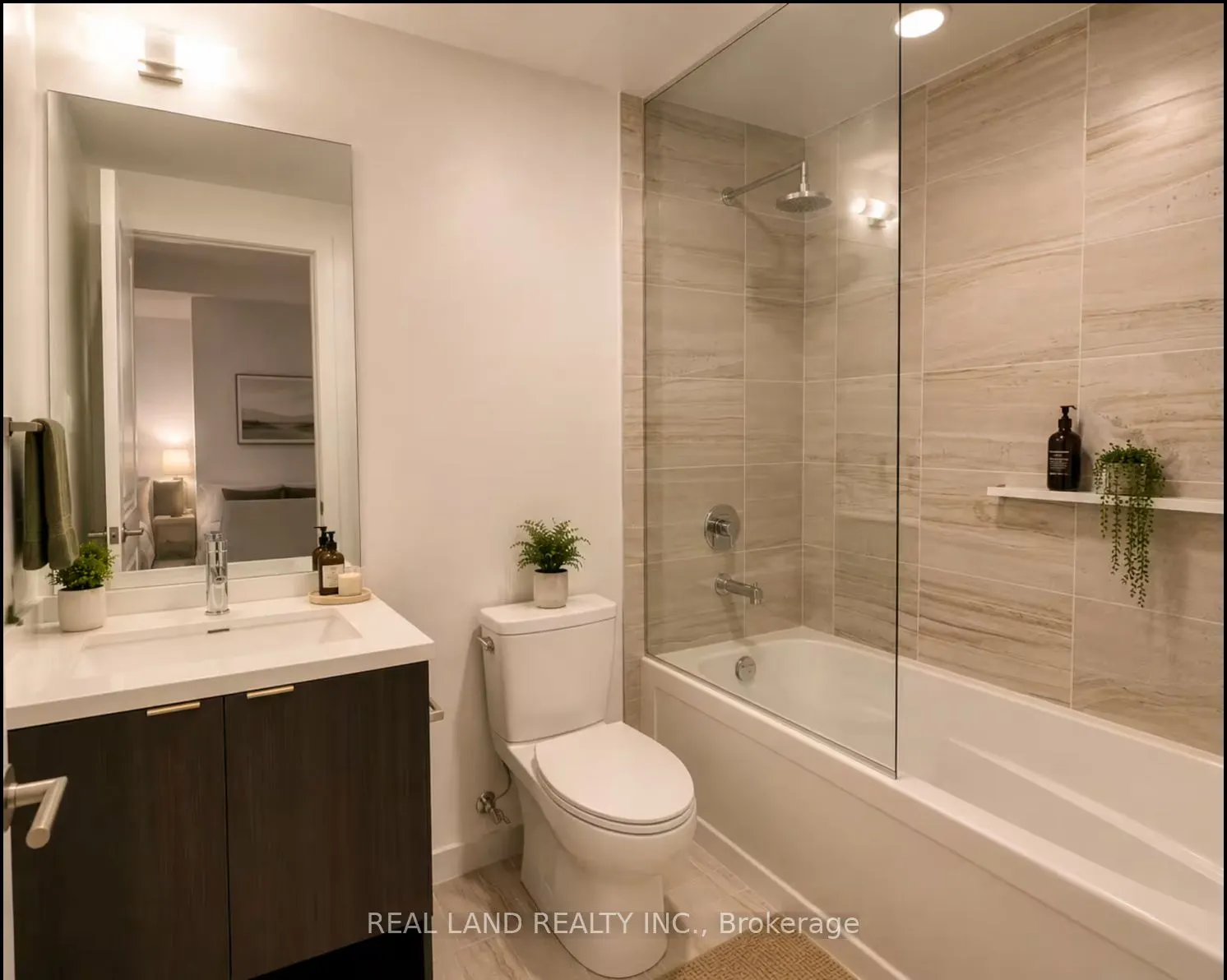 138 Downes Street #6802