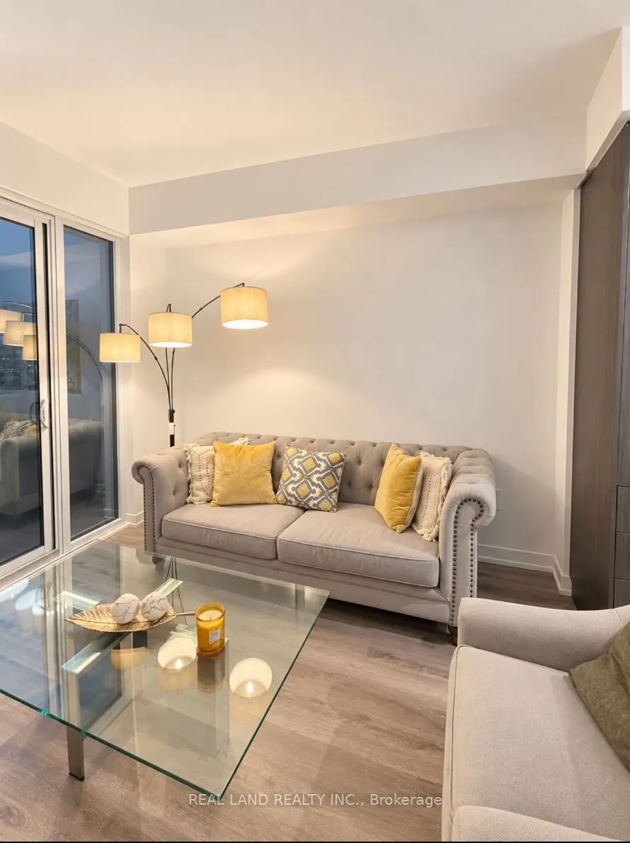 138 Downes Street #6802