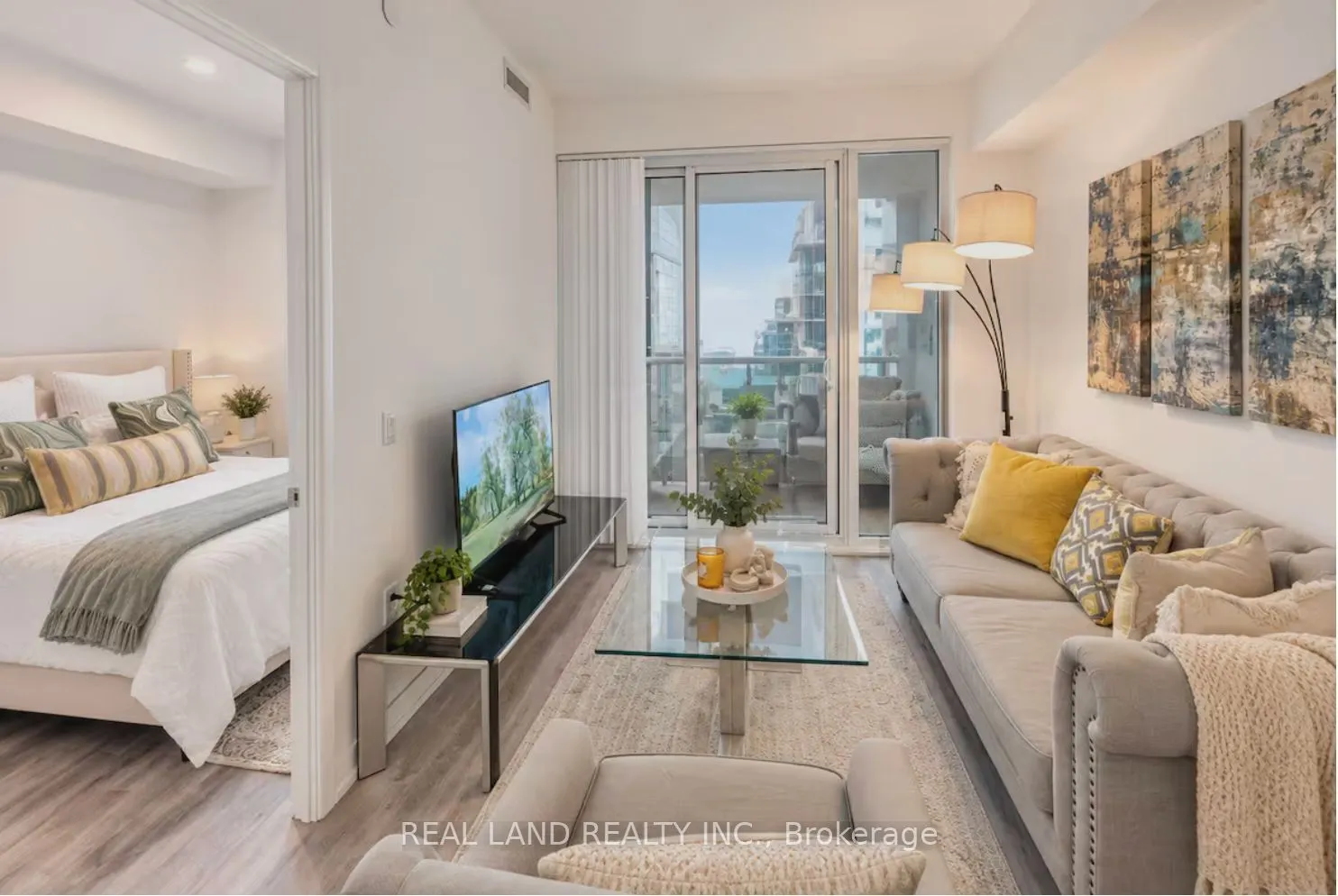 138 Downes Street #6802