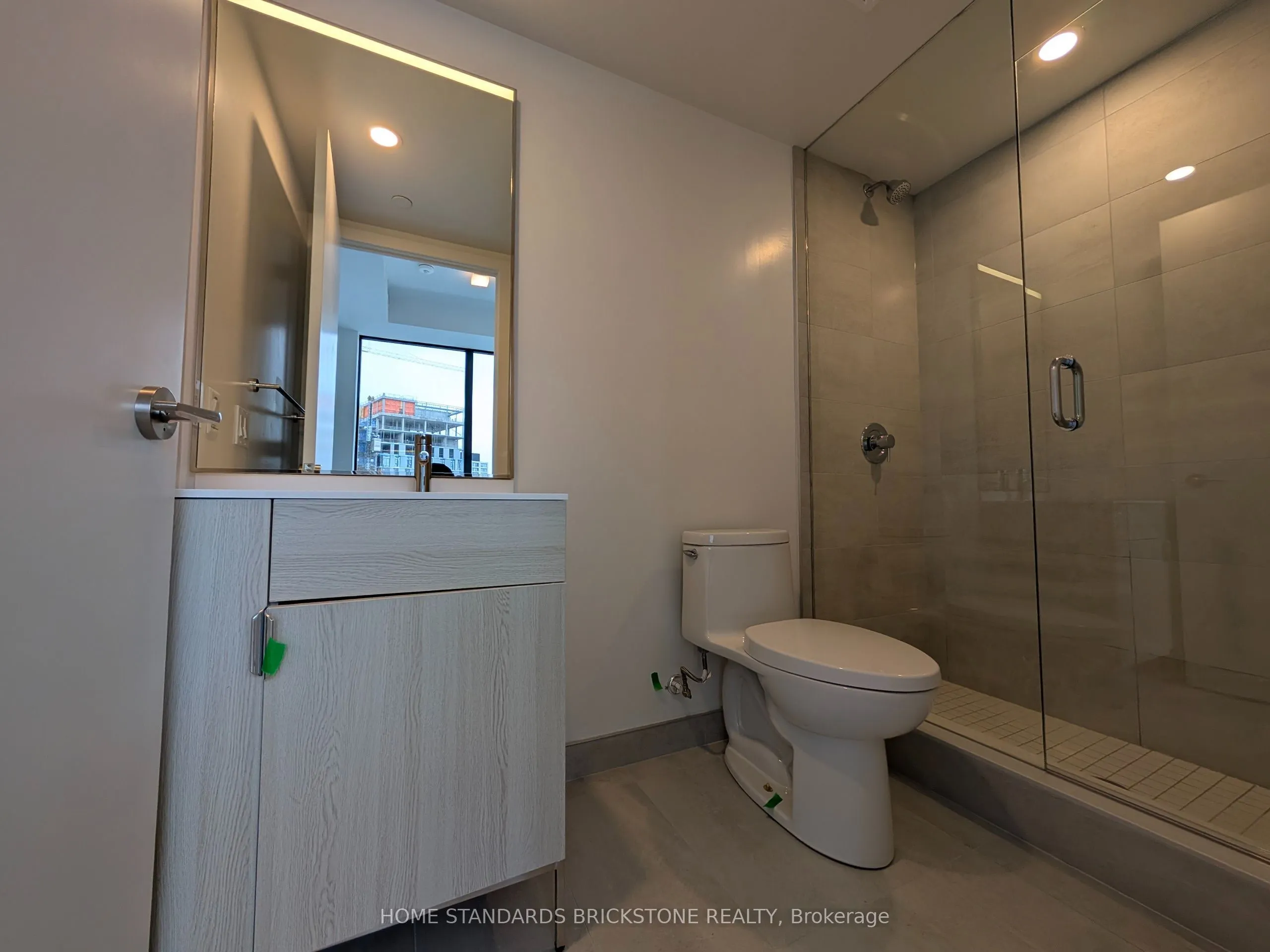 28 Eastern Avenue #614