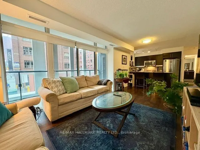 400 Adelaide Street E #206