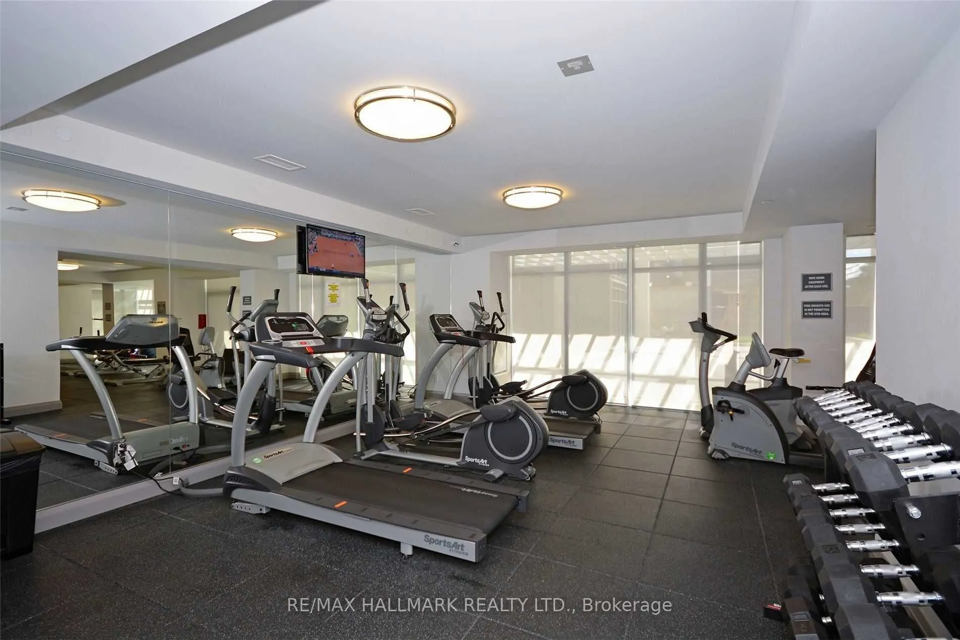 400 Adelaide Street E #206