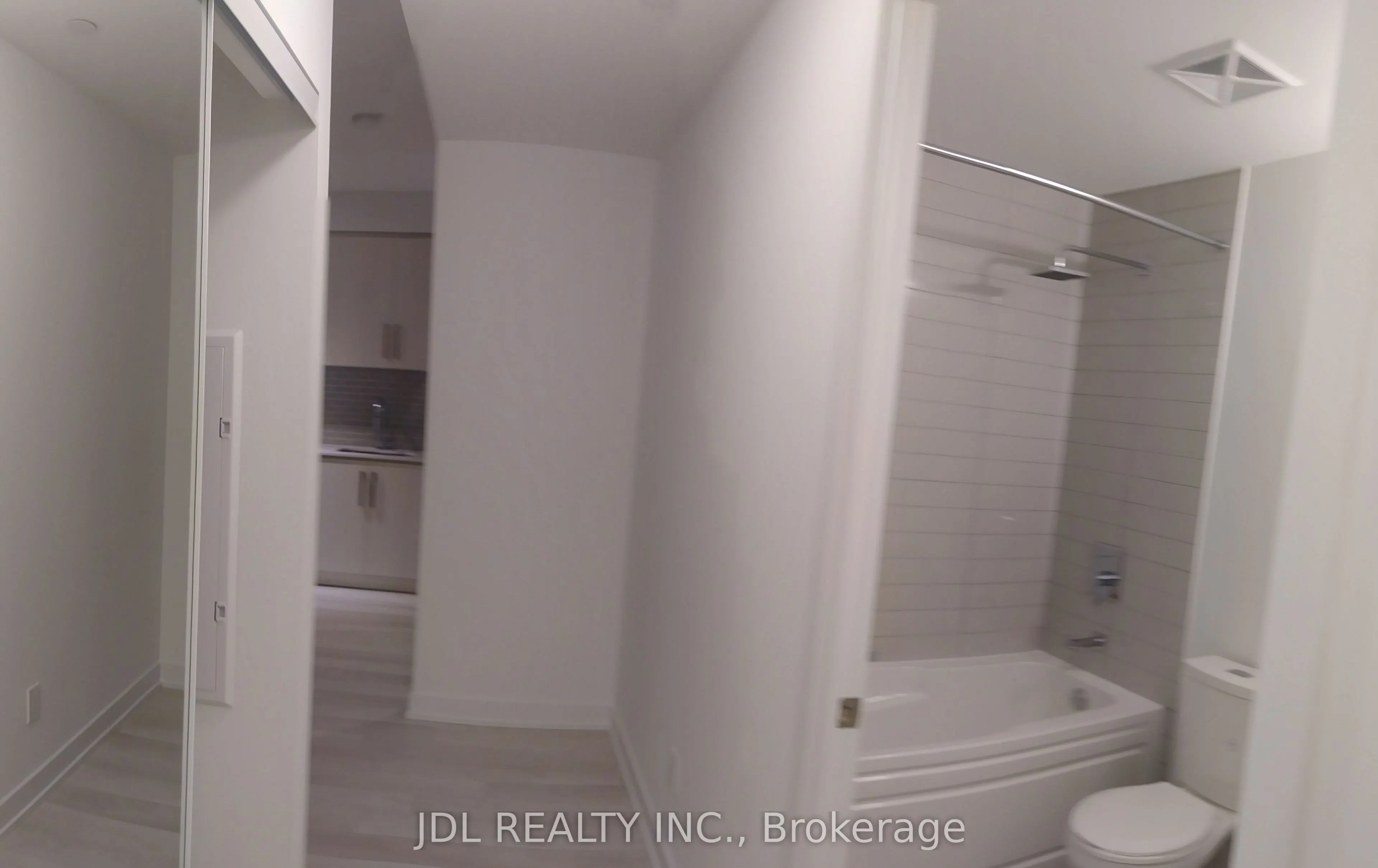 5180 Yonge Street #2112