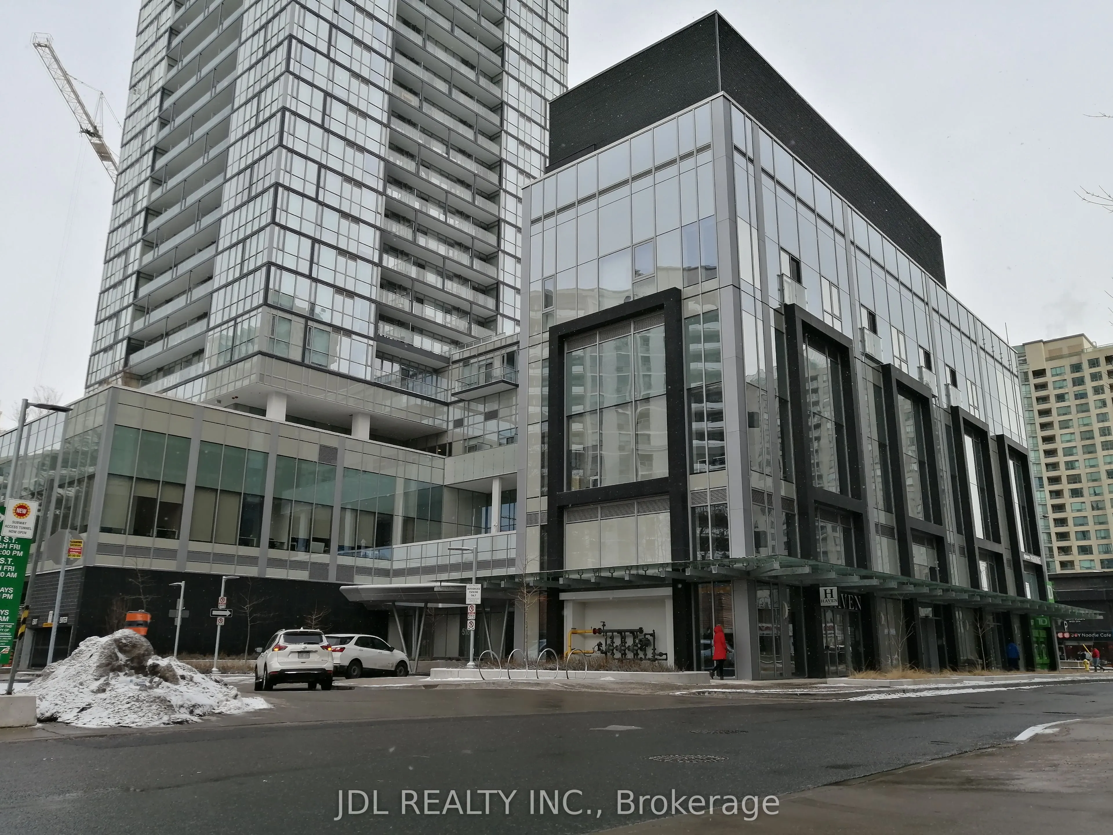5180 Yonge Street #2112