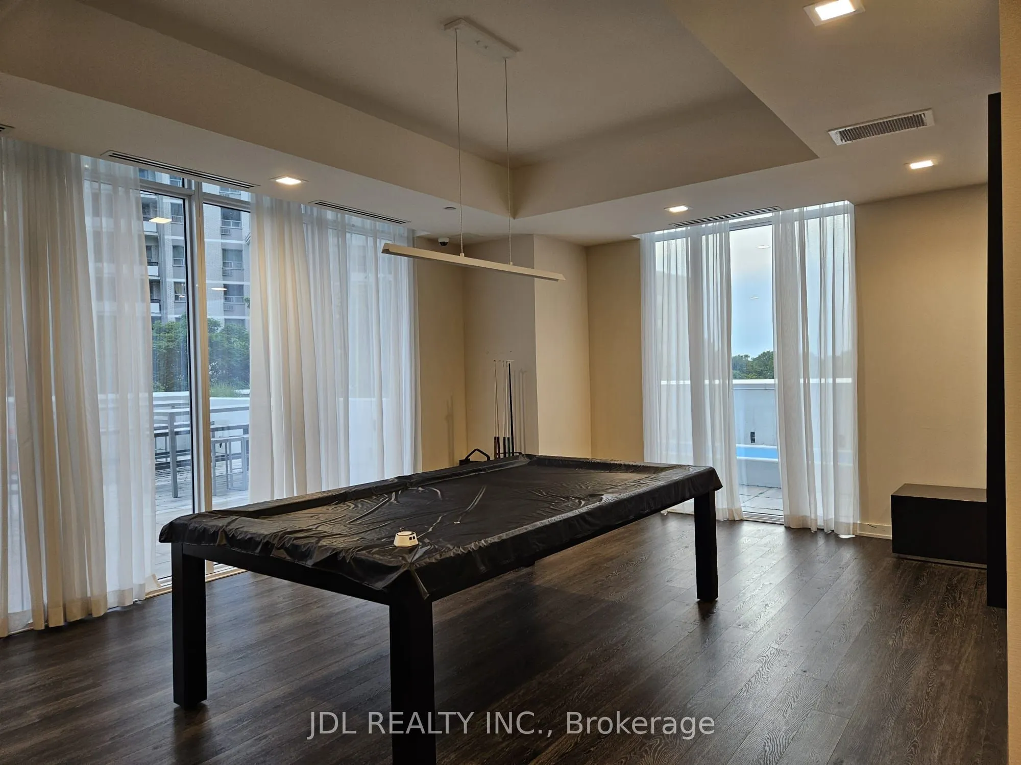 5180 Yonge Street #2112