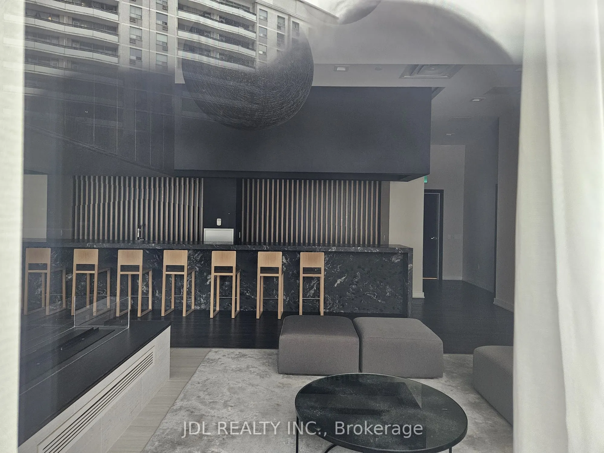 5180 Yonge Street #2112