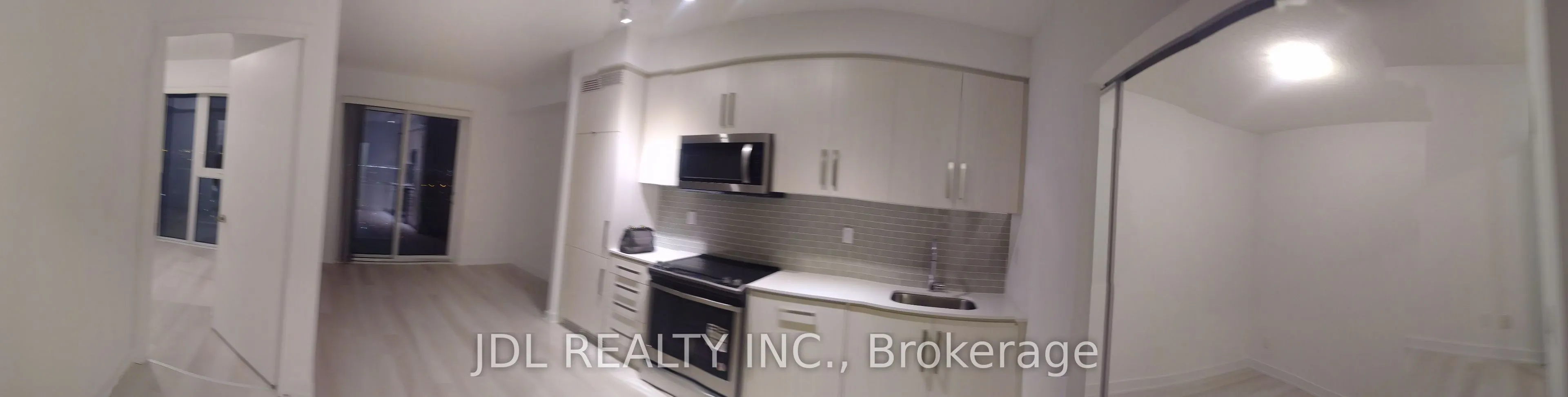 5180 Yonge Street #2112