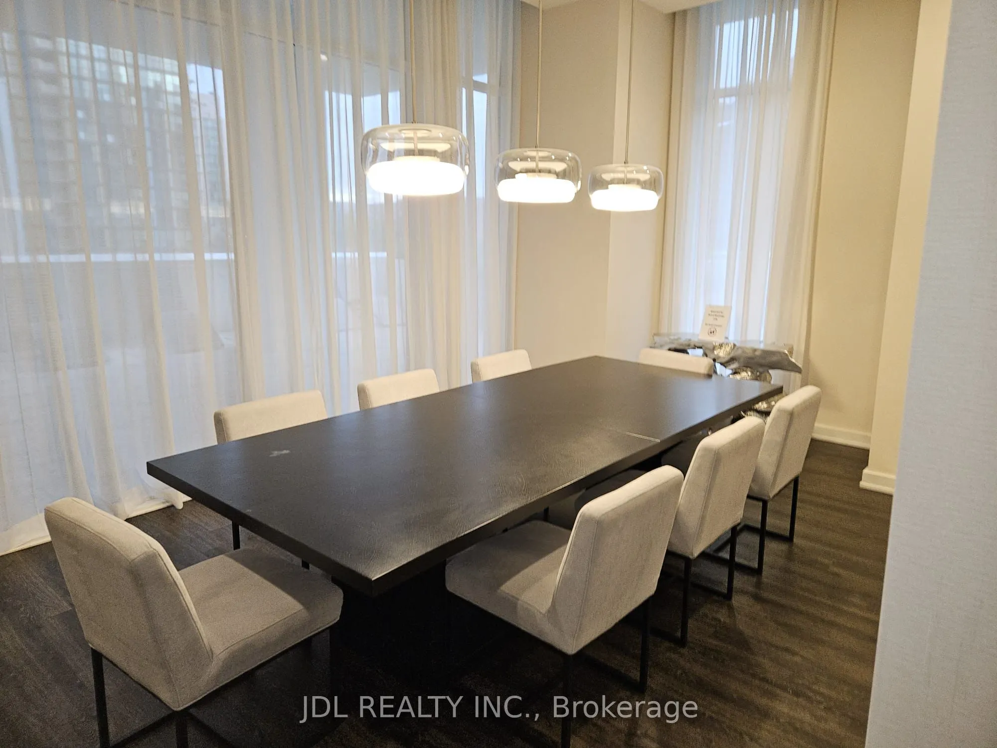 5180 Yonge Street #2112