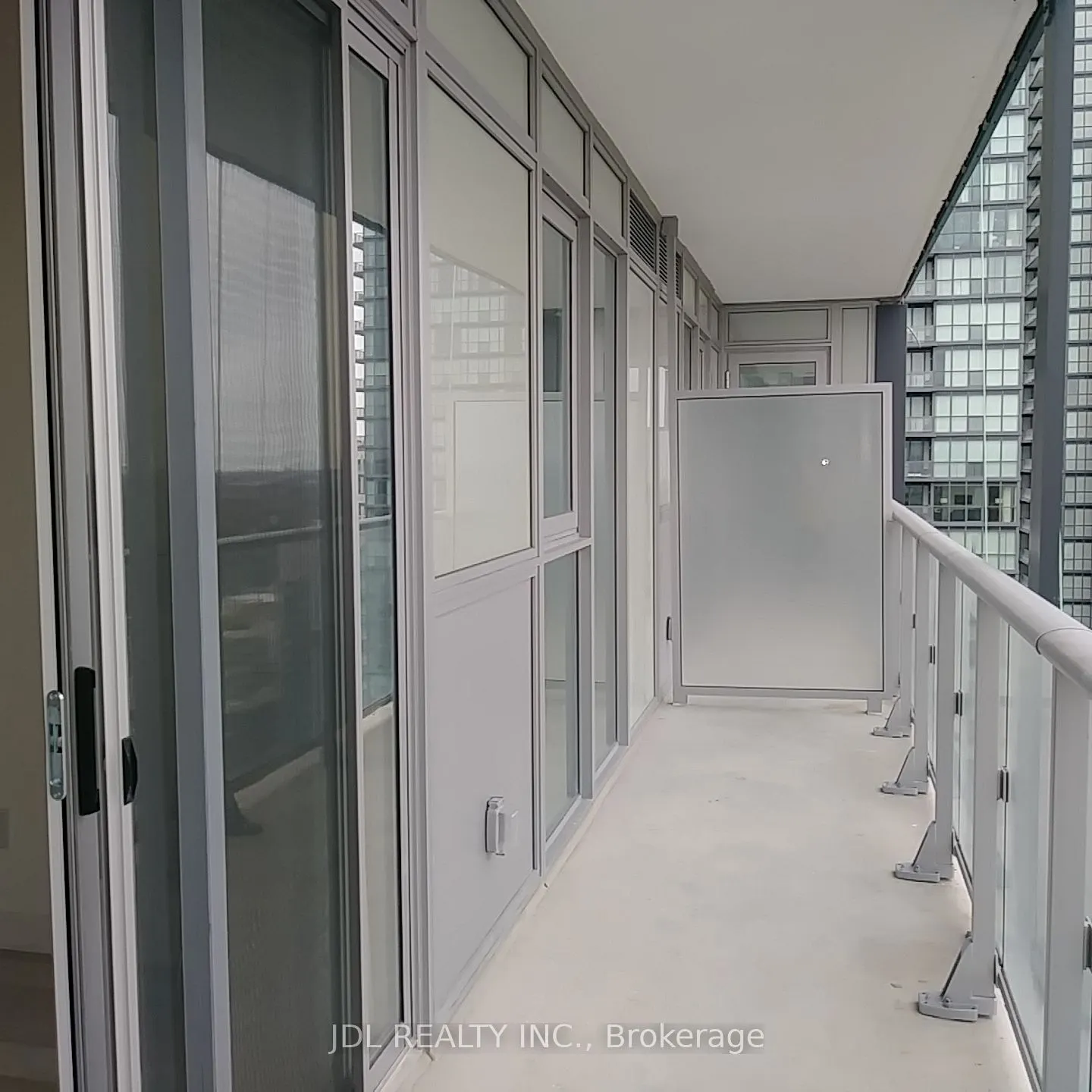 5180 Yonge Street #2112