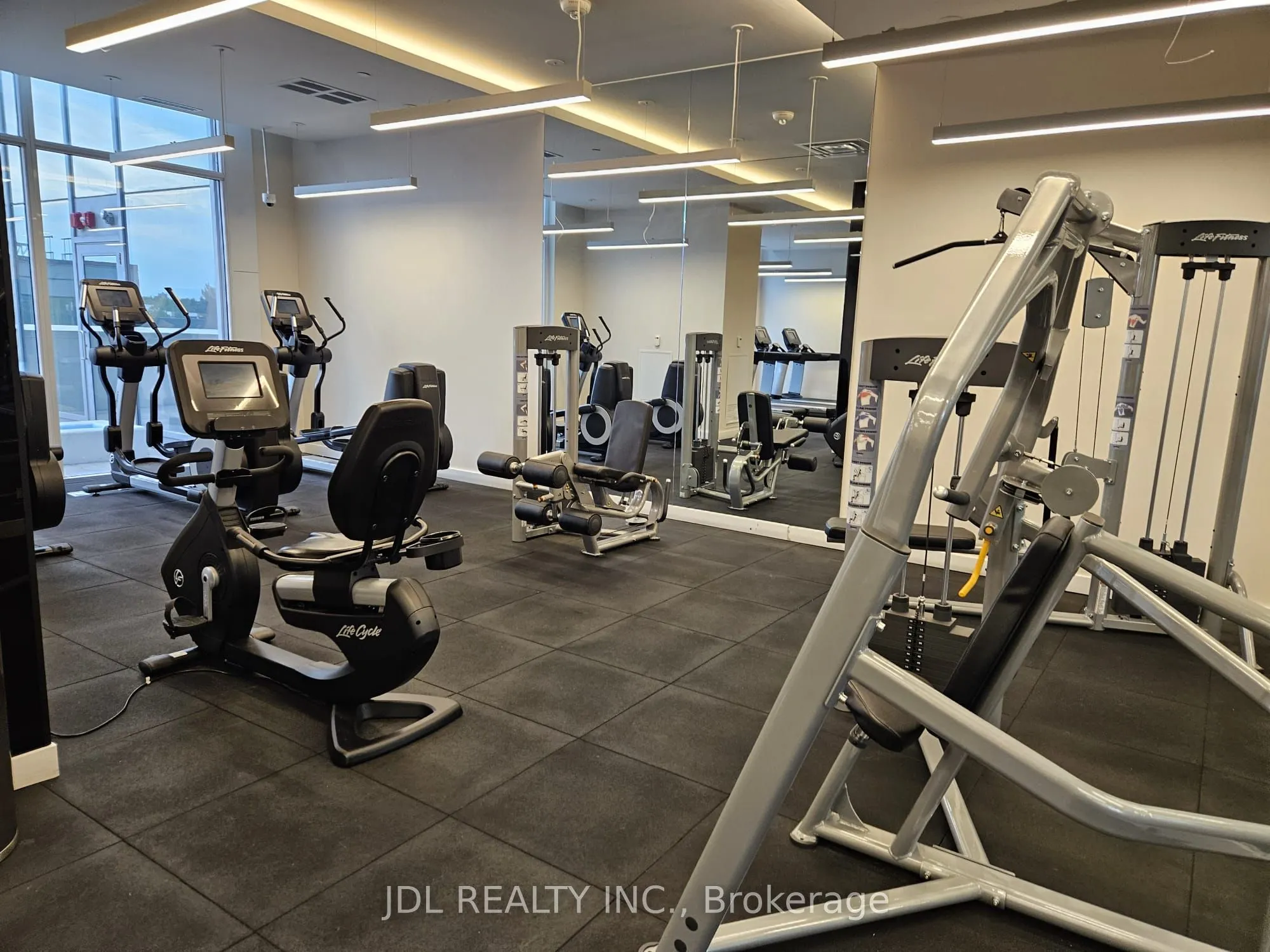 5180 Yonge Street #2112