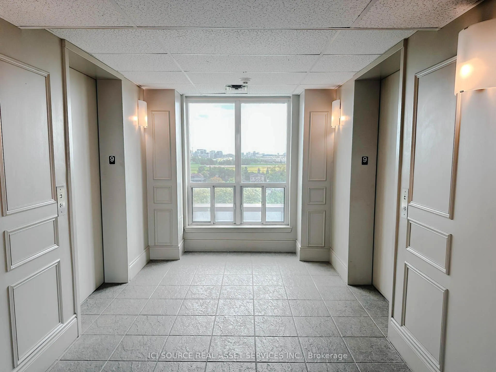 935 Sheppard Avenue W #901