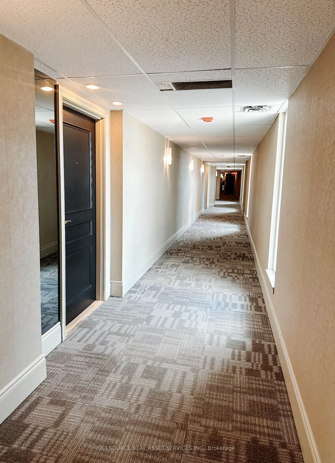 935 Sheppard Avenue W #901
