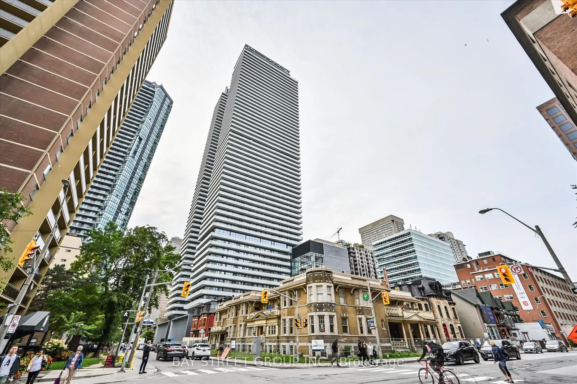50 Charles Street E #LPH4706