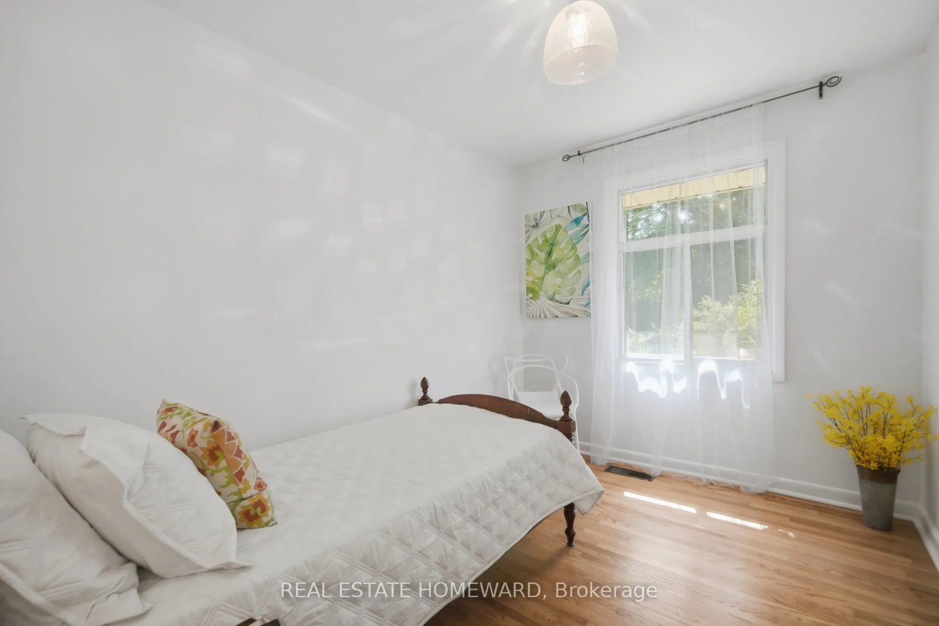 3 Shadwell Place